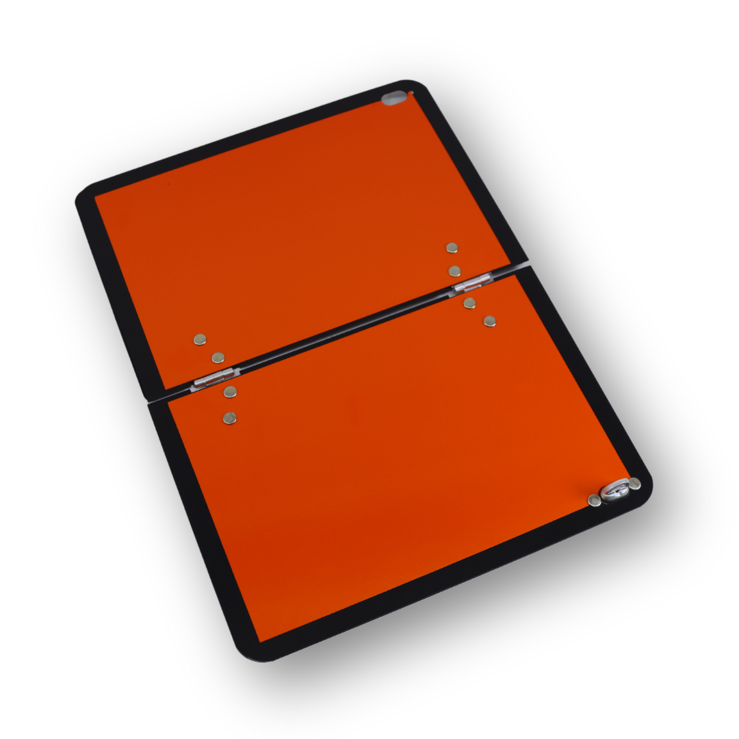 Табличка "опасный груз" (книжка металл с карманом)