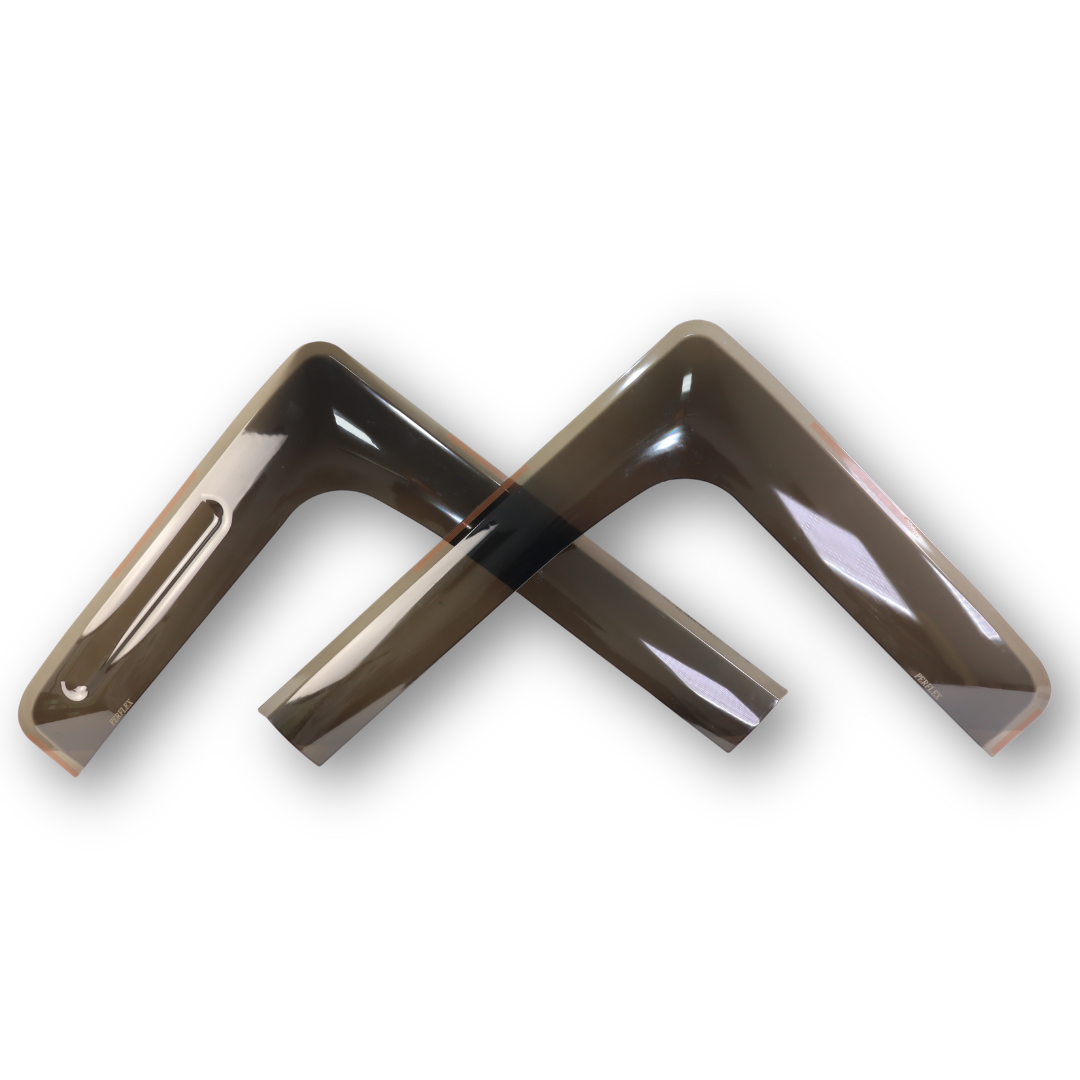 Вітровик IVECO TEK/STAR/STRALIS; 2004+; Чорний.вставний. Вітровик IVECO TEK/STAR/STRALIS; 2004+; Чорний.вставний.