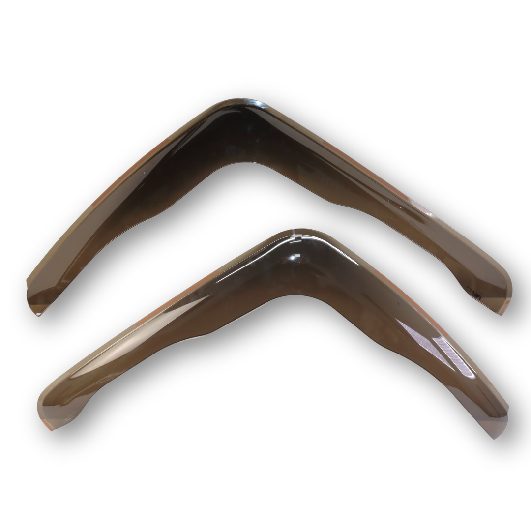 Ветровик MERCEDES ACTROS MP4 ; 2012 +;Черный.Накладной. Ветровик MERCEDES ACTROS MP4 ; 2012 +;Черный.Накладной.