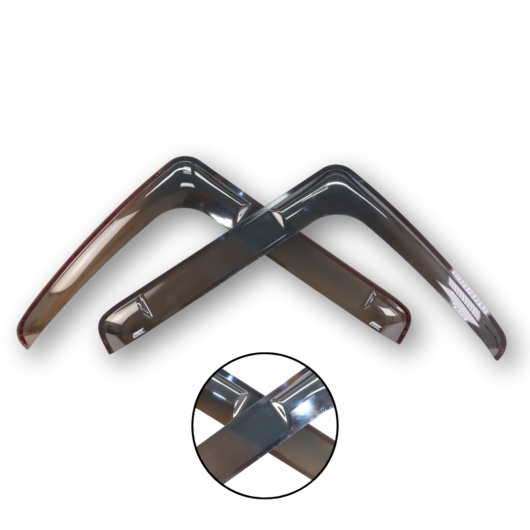 Ветровик MAN TGA ; 2000-2009;Черный.Накладной. Ветровик MAN TGA ; 2000-2009;Черный.Накладной.