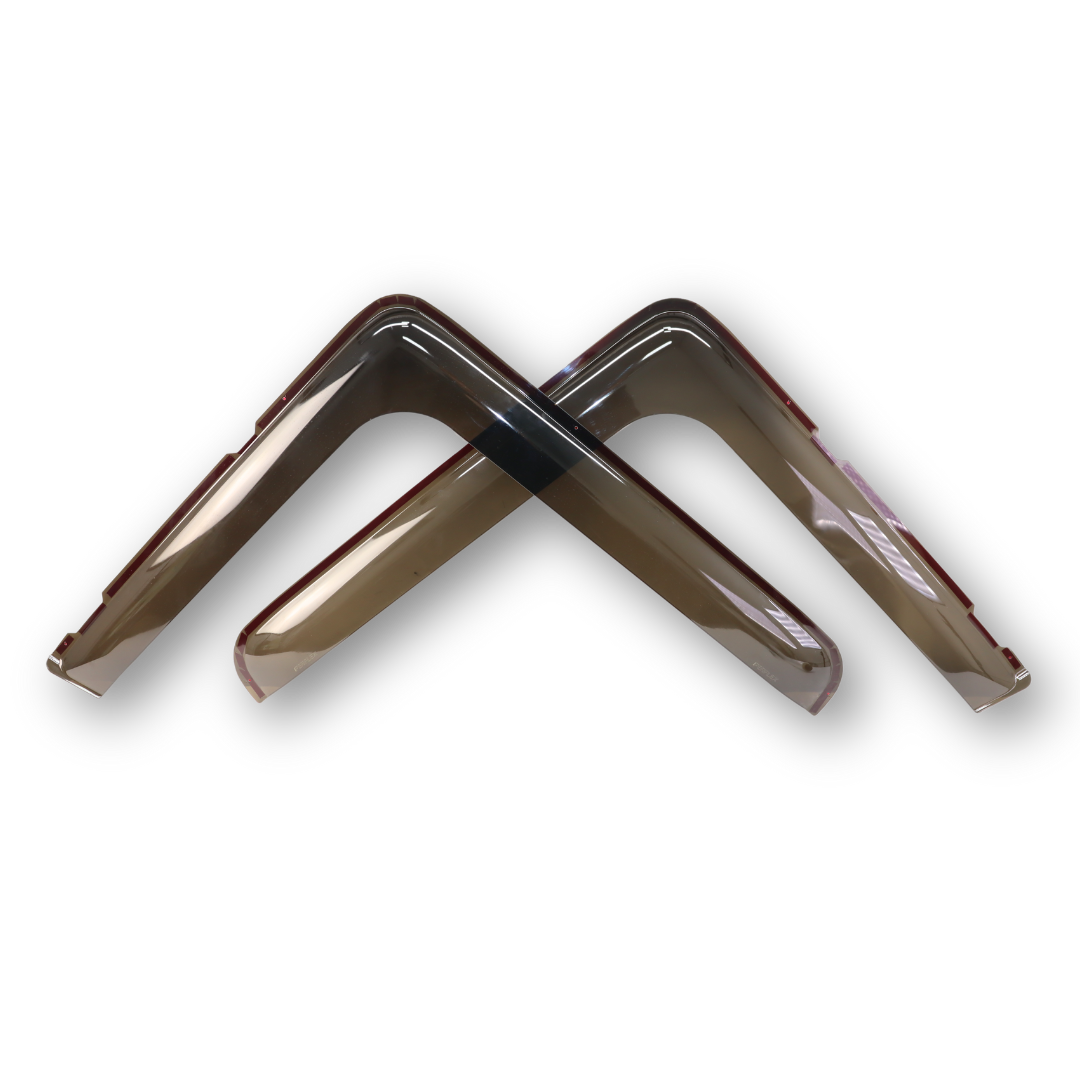 Вітровик SCANIA 4/5/6/P/G/R; 2004-2017; Чорний.Накладний. Вітровик SCANIA 4/5/6/P/G/R; 2004-2017; Чорний.Накладний.