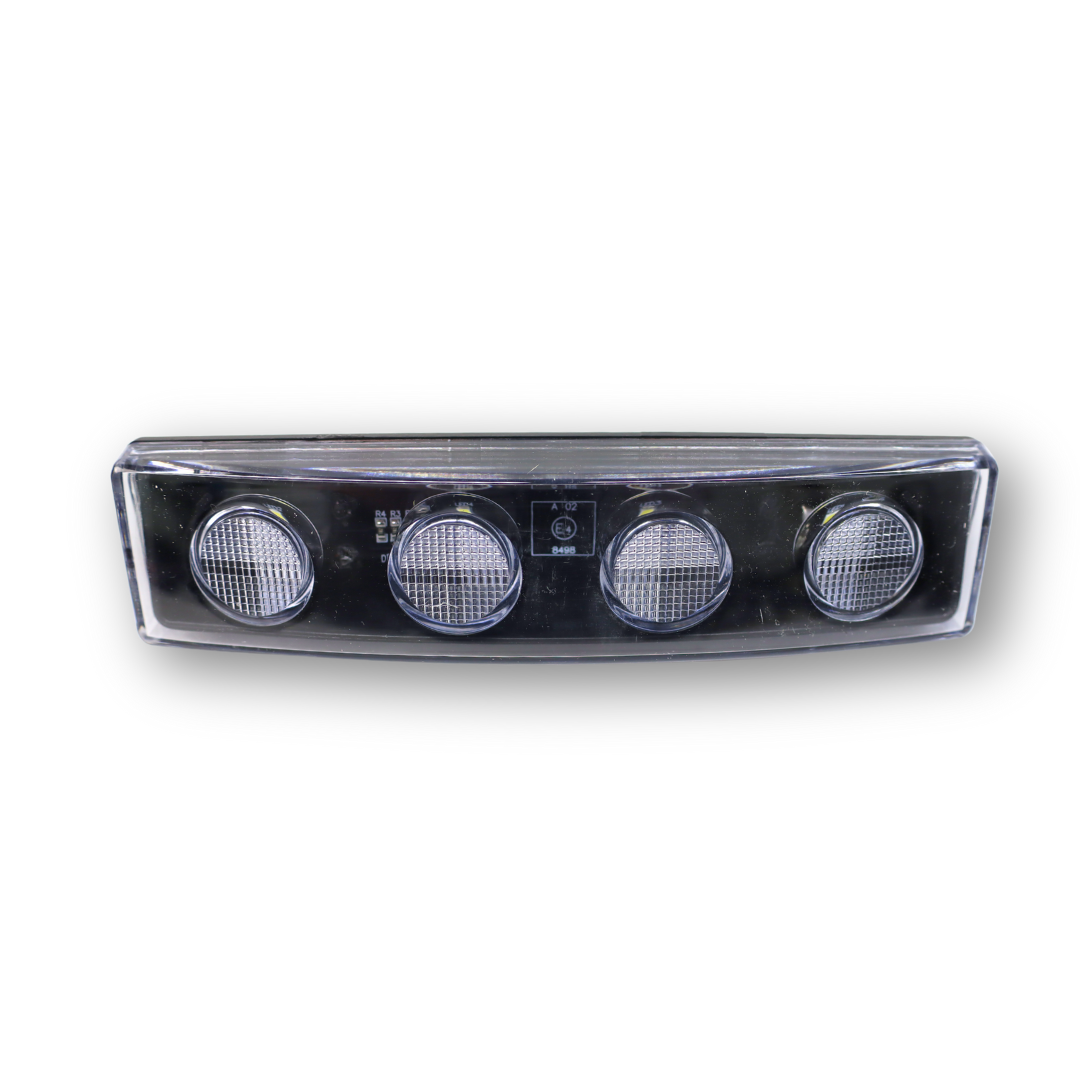 Фонарь габаритный лобовой SCANIA - P-G-R-T (2004→) LED \ белый\