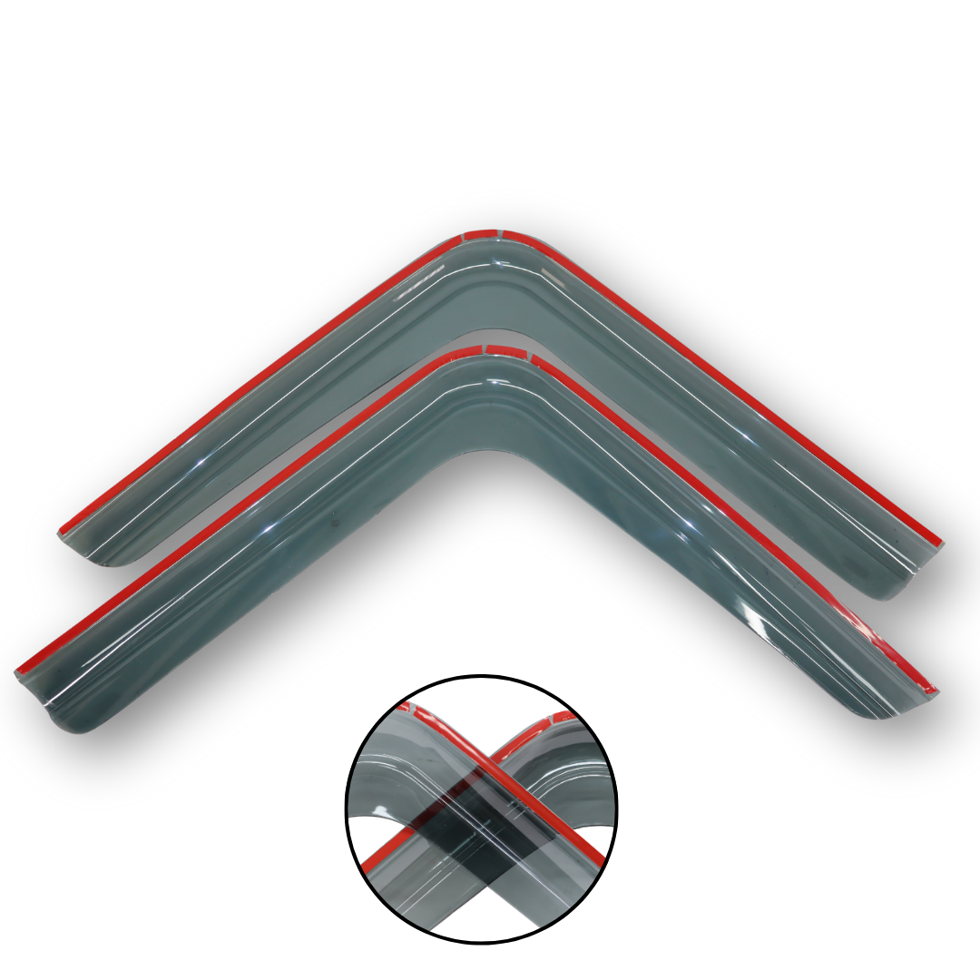 Вітровик DAF CF 2012-2023; Чорний.Накладний.