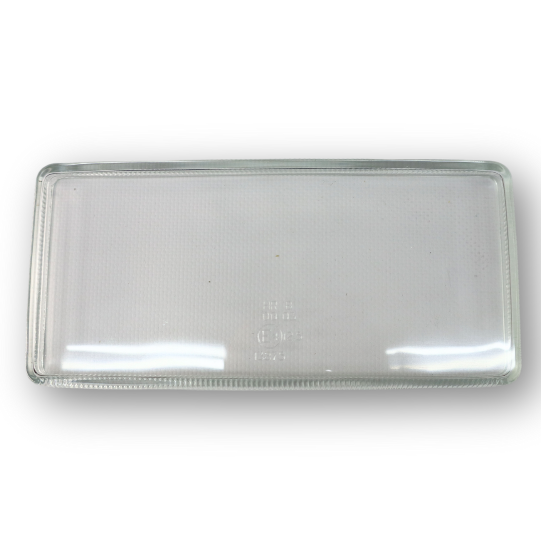 Скло протитуманної фари MAN TGA, TGL I, TGM I, TGS I, TGX I, L2000, LION'S з 1993 р., ліве-праве (PERFEKT) Скло протитуманної фари MAN TGA, TGL I, TGM I, TGS I, TGX I, L2000, LION'S з 1993 р., ліве-праве (PERFEKT)