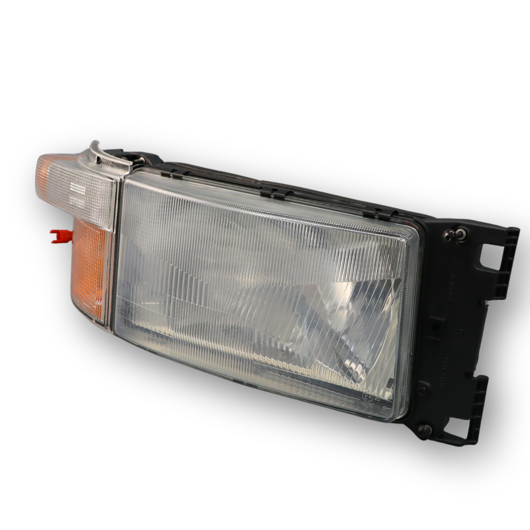 Фара SCANIA 114, 124, R, P, G (1996-2019) с указателем поворота, правая (TANGDE)