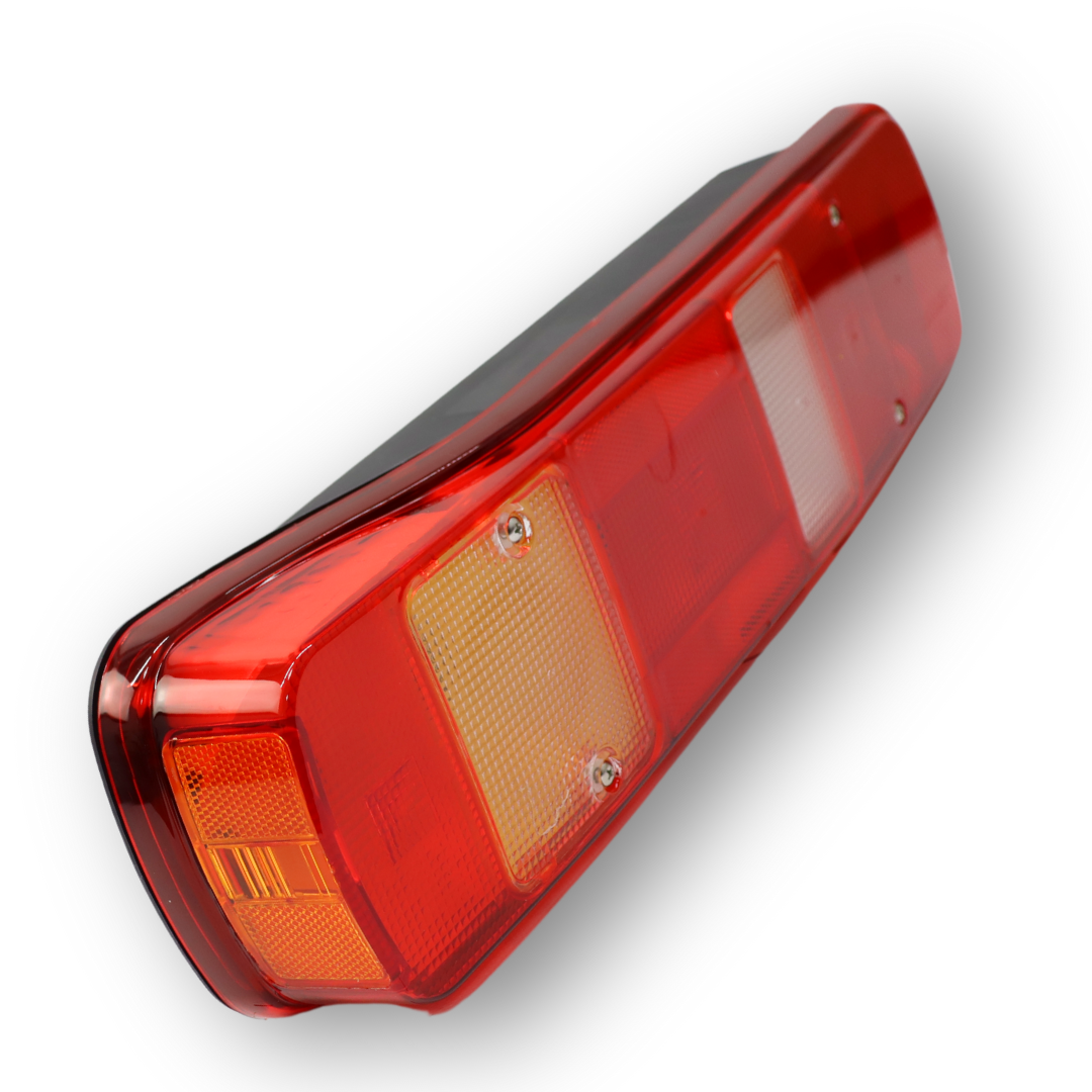 Ліхтар задній VOLVO FH 2006 ---> з боковим роз'ємом "AMP" \ лівий \ TD