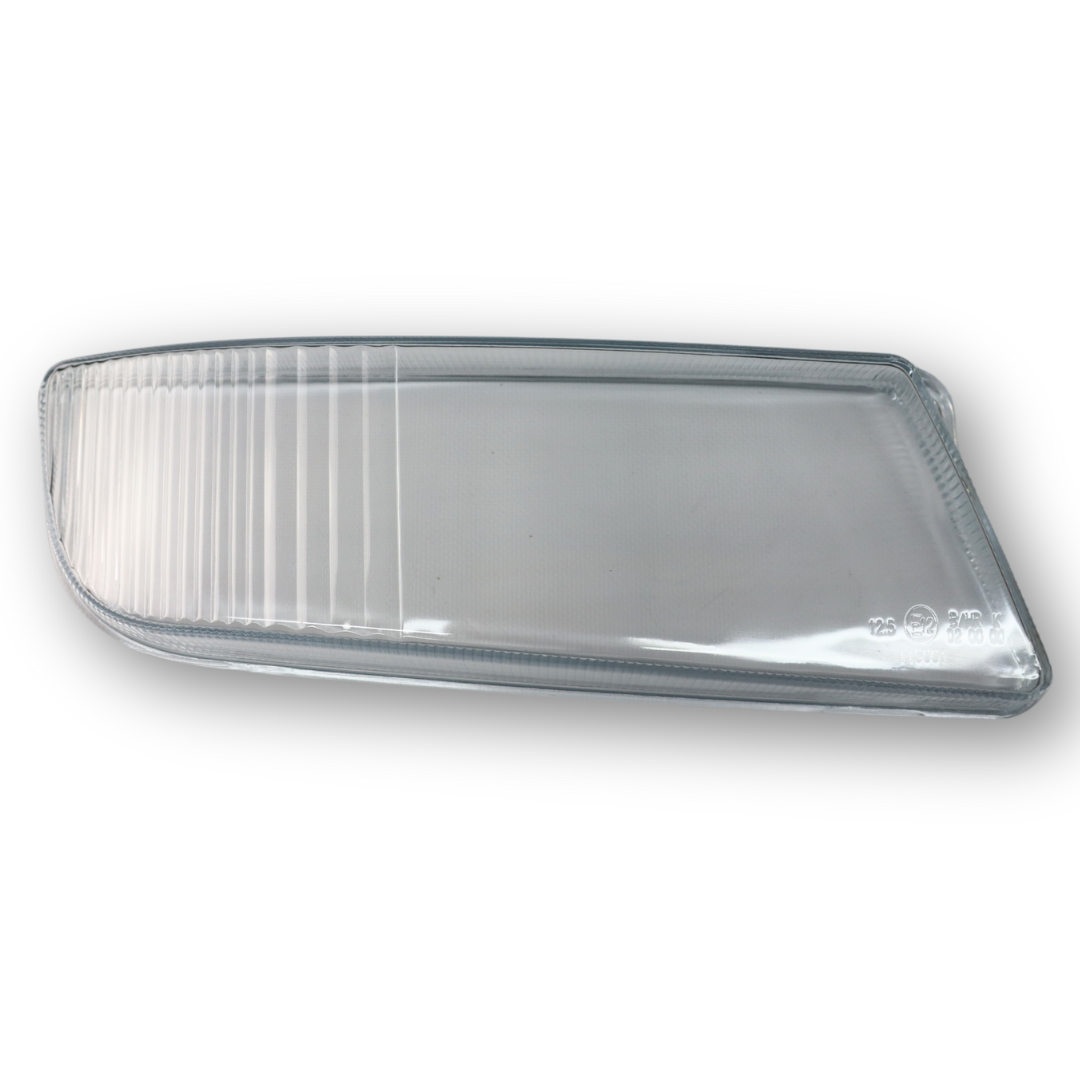 Скло протитуманної фари MAN TGX, TGS (2006-...) праве (PERFEKT) Скло протитуманної фари MAN TGX, TGS (2006-...) праве (PERFEKT)