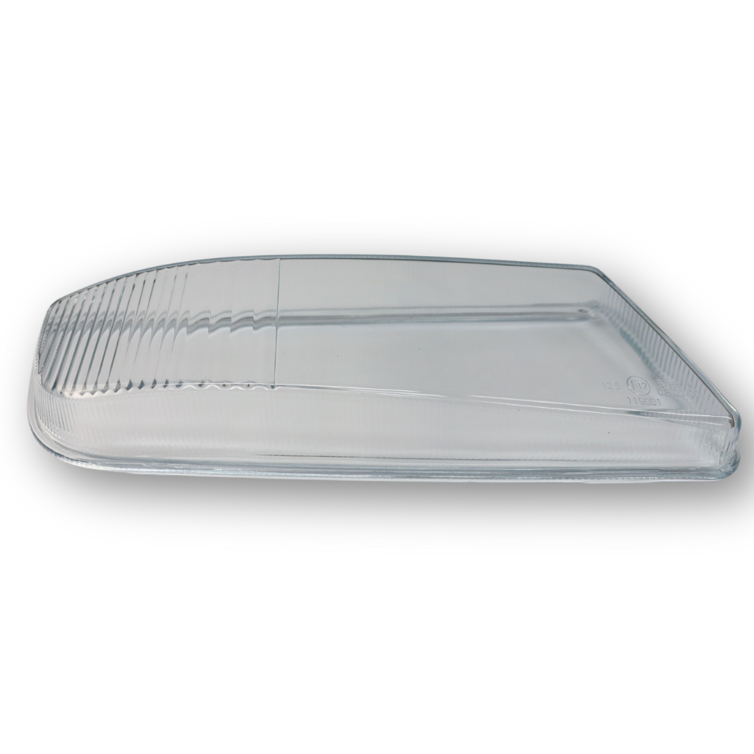 Скло протитуманної фари MAN TGX, TGS (2006-...) праве (PERFEKT) Скло протитуманної фари MAN TGX, TGS (2006-...) праве (PERFEKT)