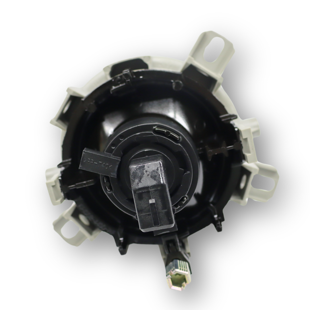 Фара противотуманная RENAULT MAGNUM, H1, левая-правая (TBM) Фара противотуманная RENAULT MAGNUM, H1, левая-правая (TBM)