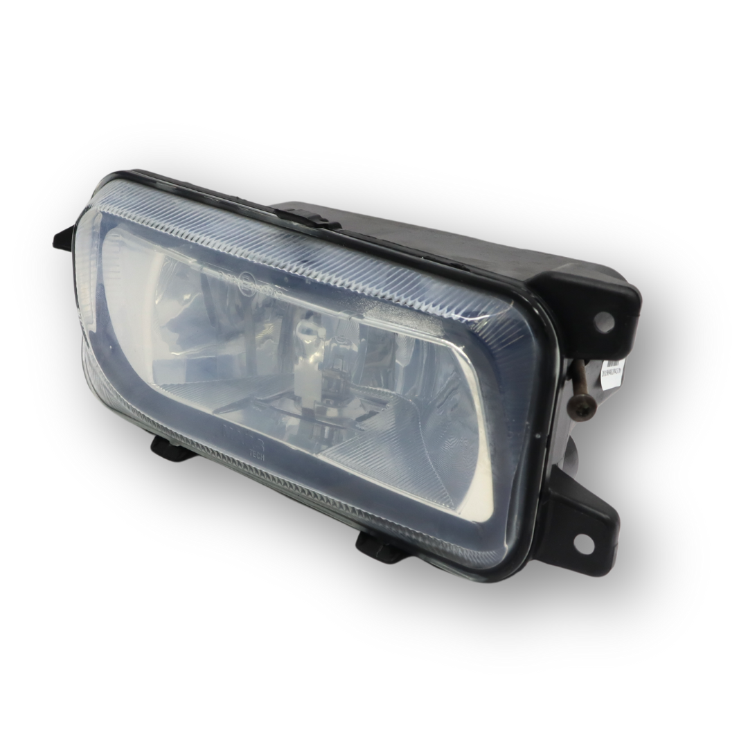 Фара противотуманная MERCEDES ACTROS (2002), ACTROS MP2 (с 2003), MP3 (с 2002), H3, правая (MARS) Фара противотуманная MERCEDES ACTROS (2002), ACTROS MP2 (с 2003), MP3 (с 2002), H3, правая (MARS)