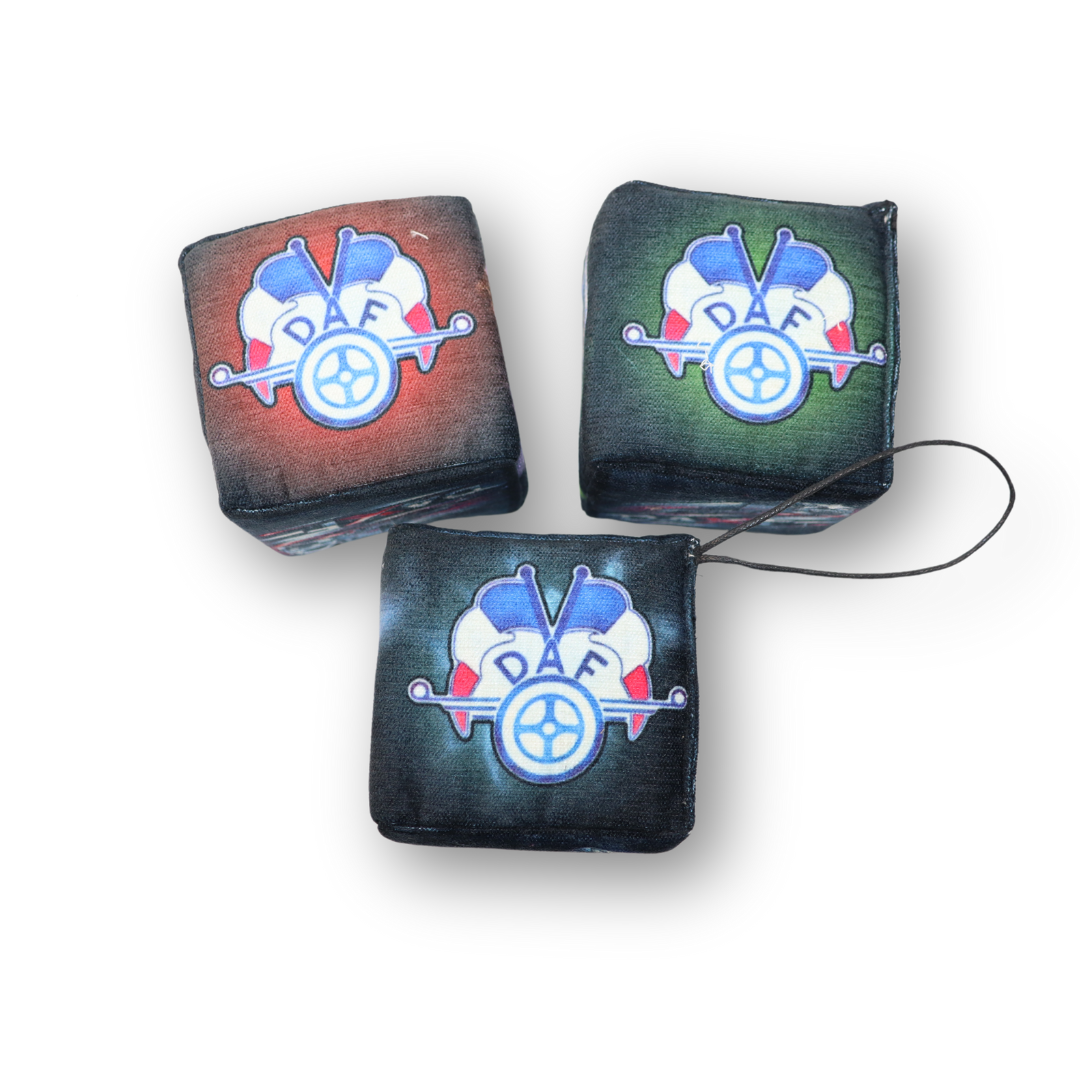 Кубик в кабину на шнурке DAF