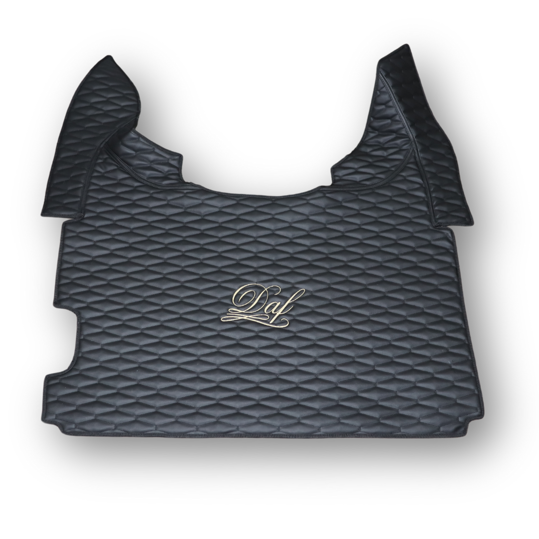 Килимок 3D Екошкіра DAF XF106 c 2013; АКПП, чорний Килимок 3D Екошкіра DAF XF106 c 2013; АКПП, чорний