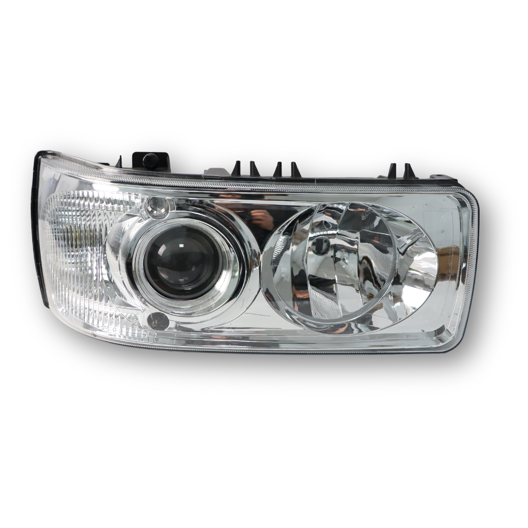 Фара DAF XF 95,105; CF 85 (2002-2013) с ксеноновой линзой, правая (HANLIN) Фара DAF XF 95,105; CF 85 (2002-2013) с ксеноновой линзой, правая (HANLIN)