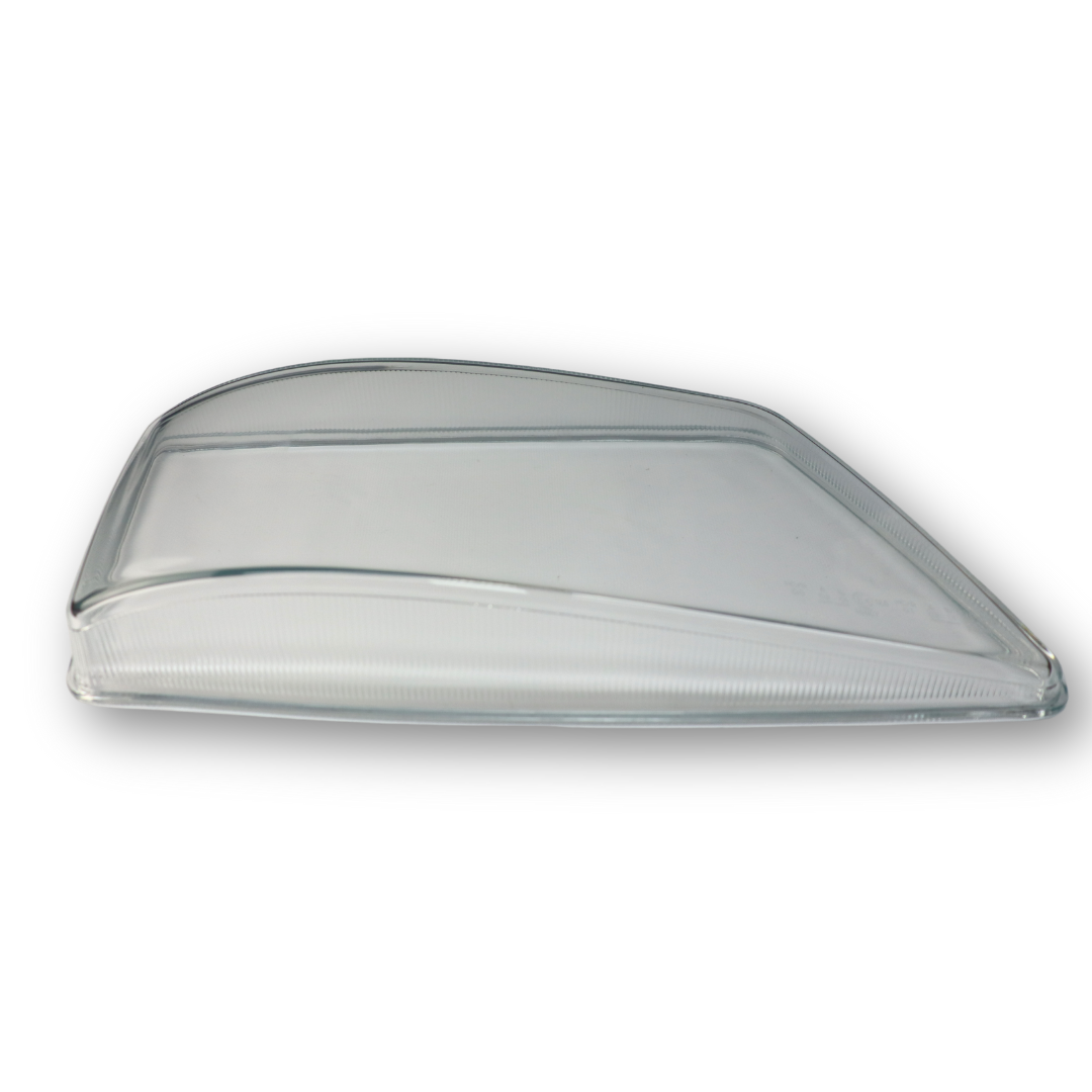 Стекло фары MAN TGX, TGS (2006- ...) правое (TruckLight) Стекло фары MAN TGX, TGS (2006- ...) правое (TruckLight)