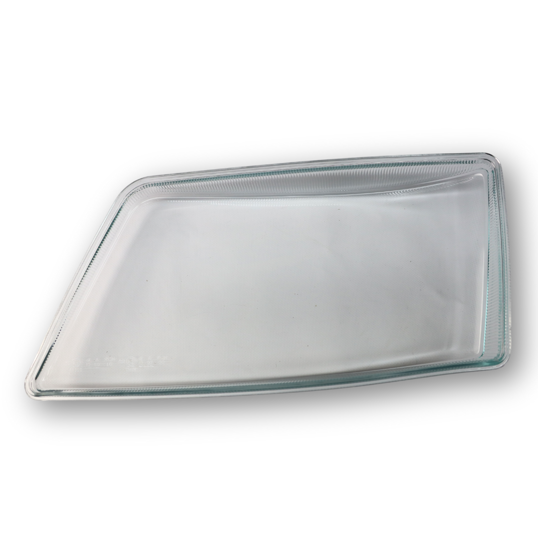 Стекло фары MAN TGX, TGS (2006- ...) правое (TruckLight) Стекло фары MAN TGX, TGS (2006- ...) правое (TruckLight)