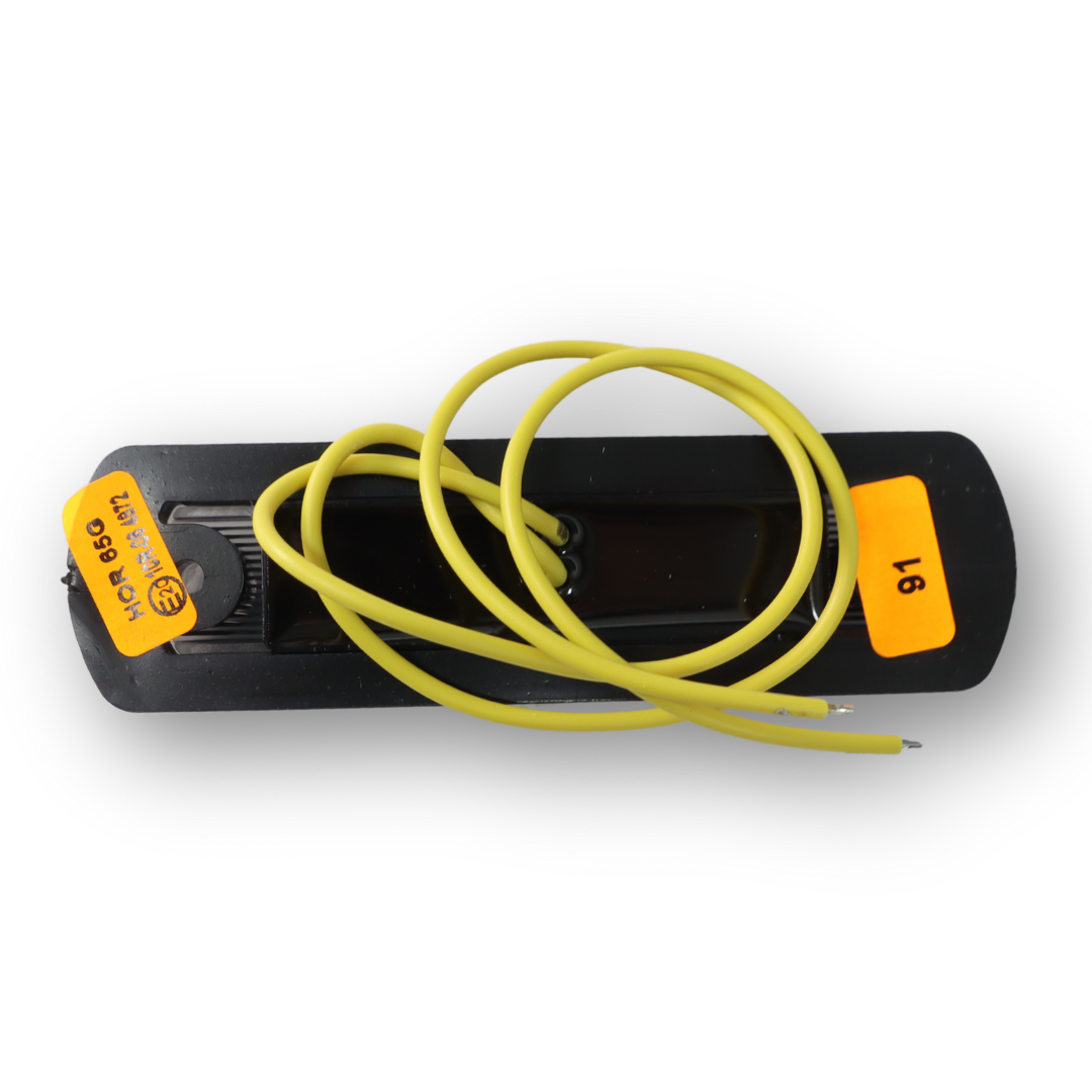 Габаритний ліхтар передній LED жовтий 110*31*13, 12/24V «GRAPHITE» (HORPOL) Габаритний ліхтар передній LED жовтий 110*31*13, 12/24V «GRAPHITE» (HORPOL)