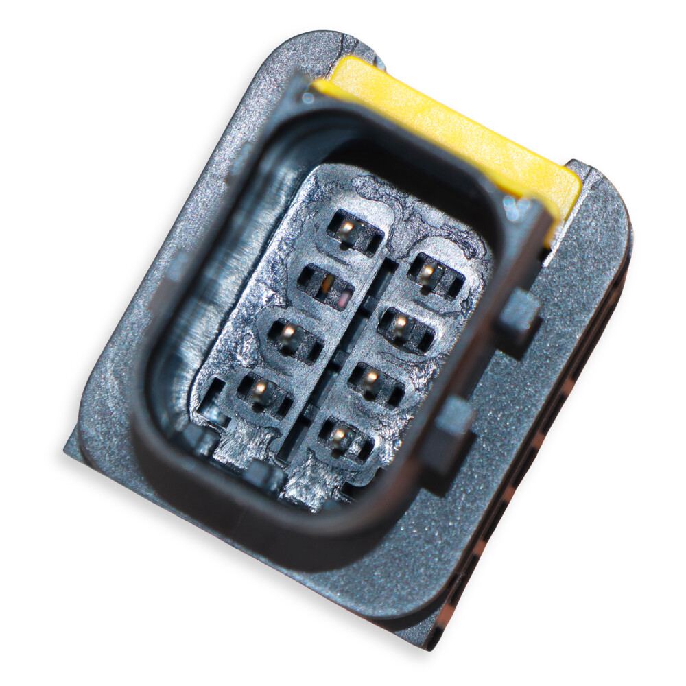 Зеркало основное VOLVO FH4 (2012-...) с электрорегулировкой и подогревом в сборе; правое Зеркало основное VOLVO FH4 (2012-...) с электрорегулировкой и подогревом в сборе; правое