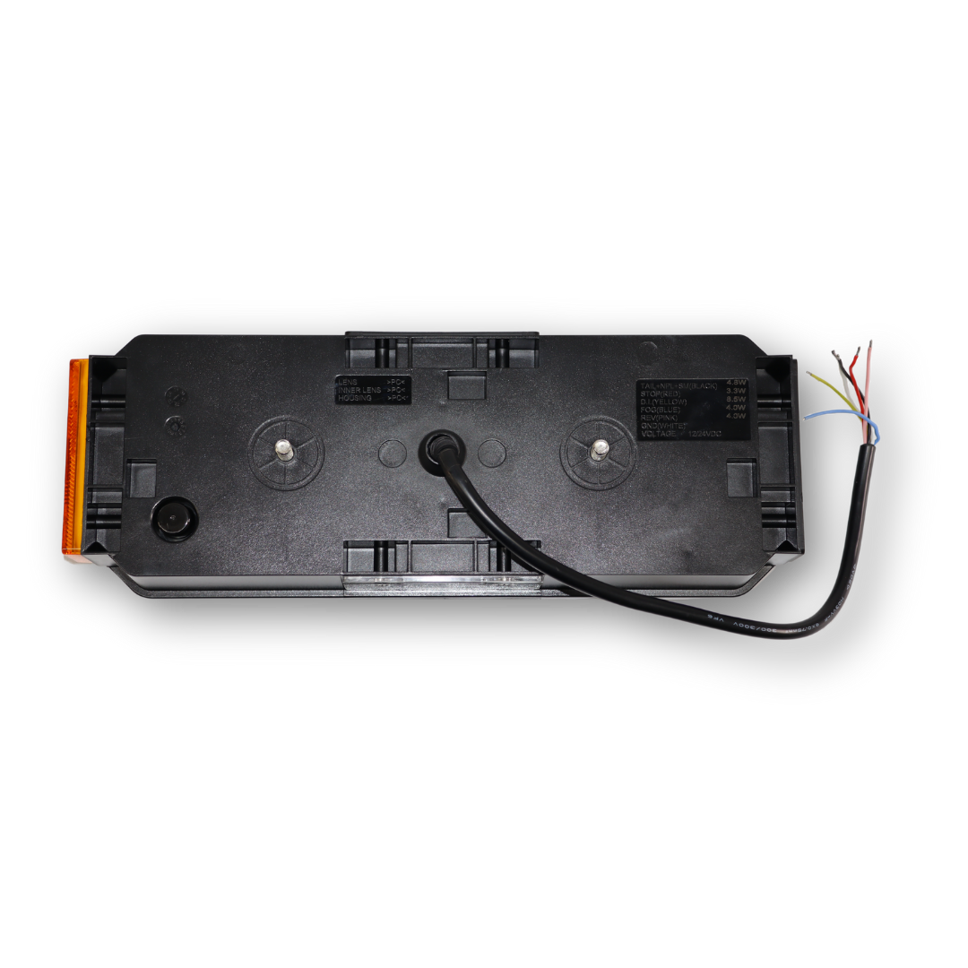 Фонарь задний диодный FERZE 10-30 в. 350*131*60 мм комб. \прав..\ Фонарь задний диодный FERZE 10-30 в. 350*131*60 мм комб. \прав..\