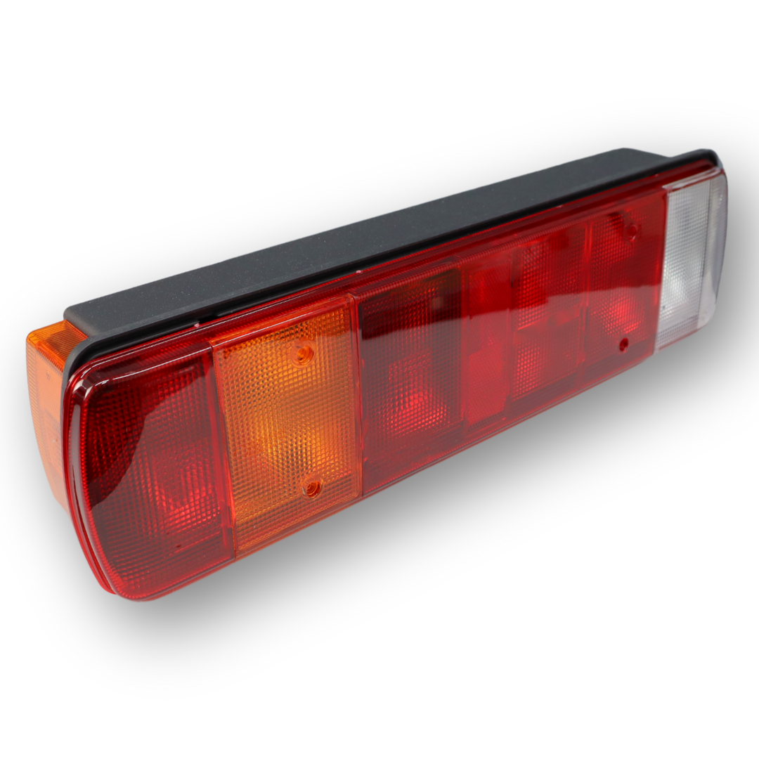 Фонарь задний VOLVO\SCANIA; левый; с кабелем (CERAY) Фонарь задний VOLVO\SCANIA; левый; с кабелем (CERAY)