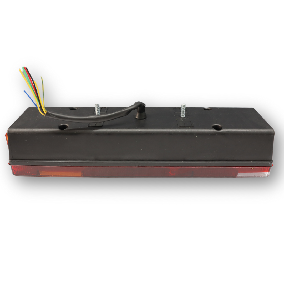 Фонарь задний 0031 с кабелем, правый (ISS 1006)