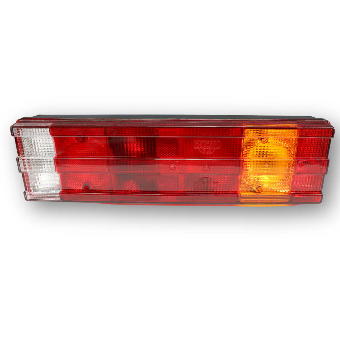 Фонарь задний 0031 с разъем AMP; правый (ISS 1006) Фонарь задний 0031 с разъем AMP; правый (ISS 1006)