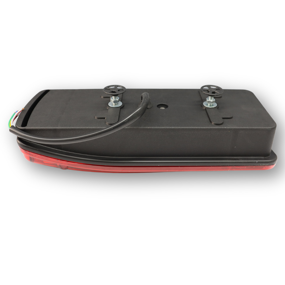 Фонарь задний MAN TGA; TGL; TGM; TGX; правый; с кабелем (CERAY)