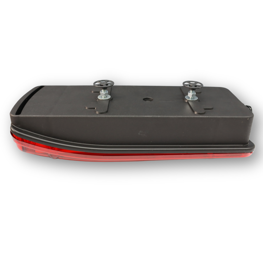 Фонарь задний MAN TGA; TGL; TGM; TGX; правый; с разъемом "AMP" (CERAY)