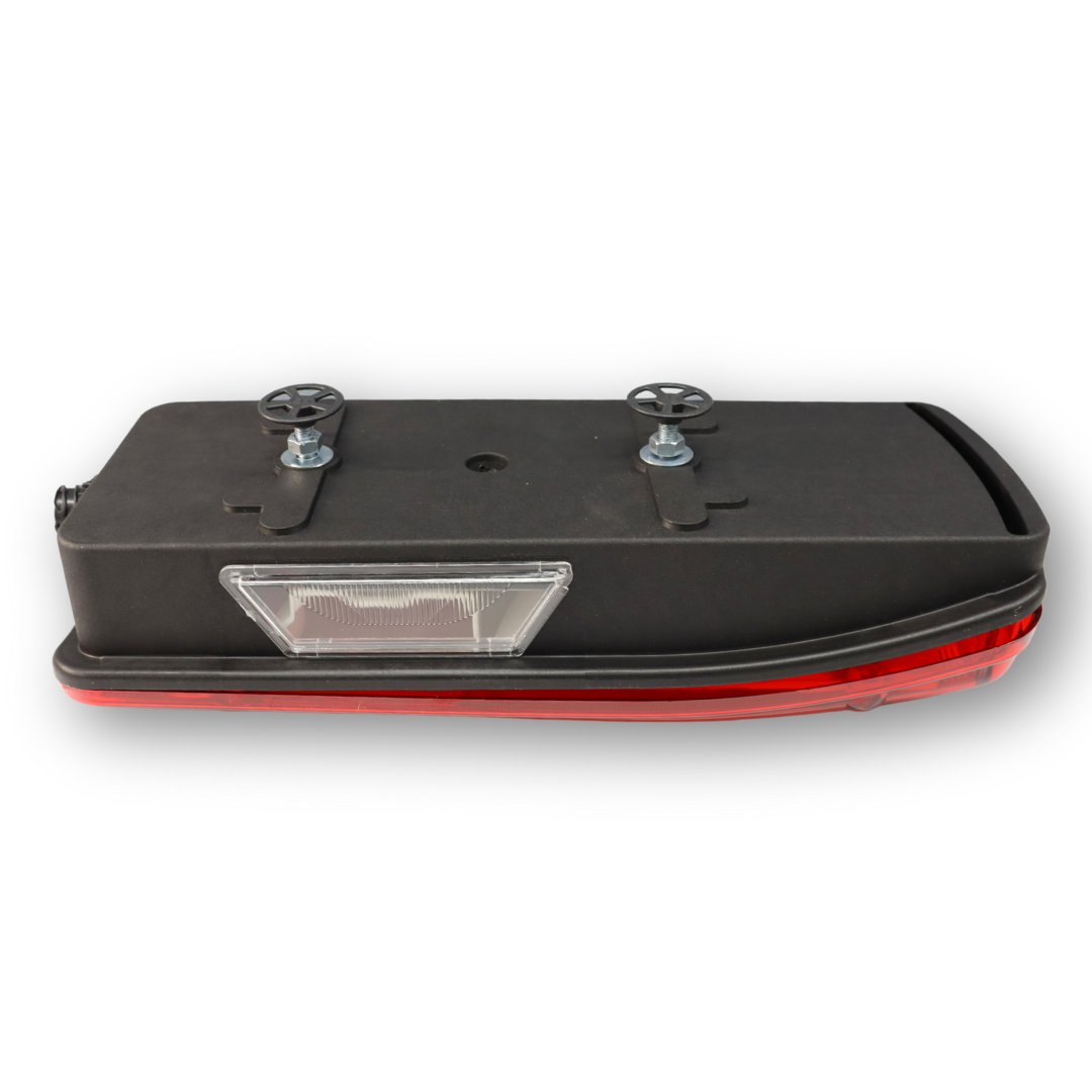 Фонарь задний MAN TGA; TGL; TGM; TGX; левый; с разъемом "AMP" (CERAY)