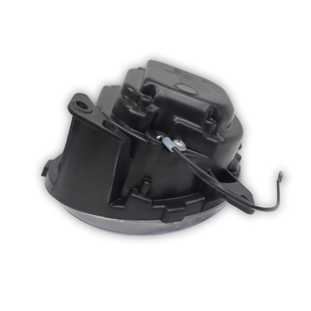 Фара противотуманная SCANIA P-R 5 серия (2004-2015) LED ближний свет белый правая Фара противотуманная SCANIA P-R 5 серия (2004-2015) LED ближний свет белый правая