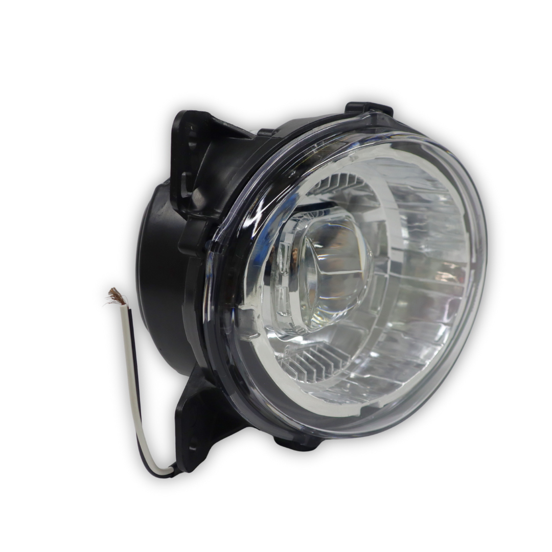 Фара противотуманная SCANIA P-R 5 серия (2004-2015) LED ближний свет белый правая Фара противотуманная SCANIA P-R 5 серия (2004-2015) LED ближний свет белый правая