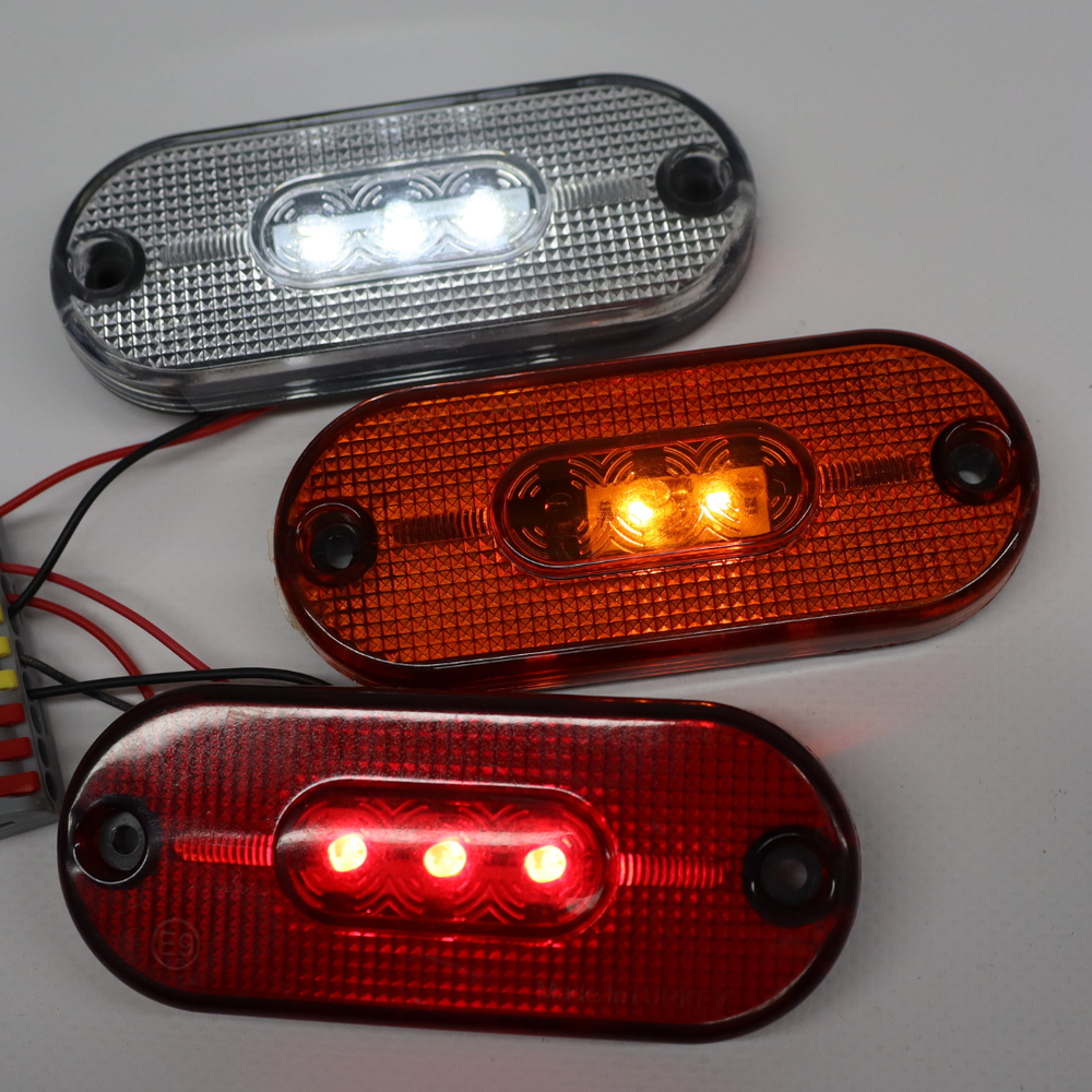 Ліхтар габаритний LED 2 жовтий 12/24V Ліхтар габаритний LED 2 жовтий 12/24V