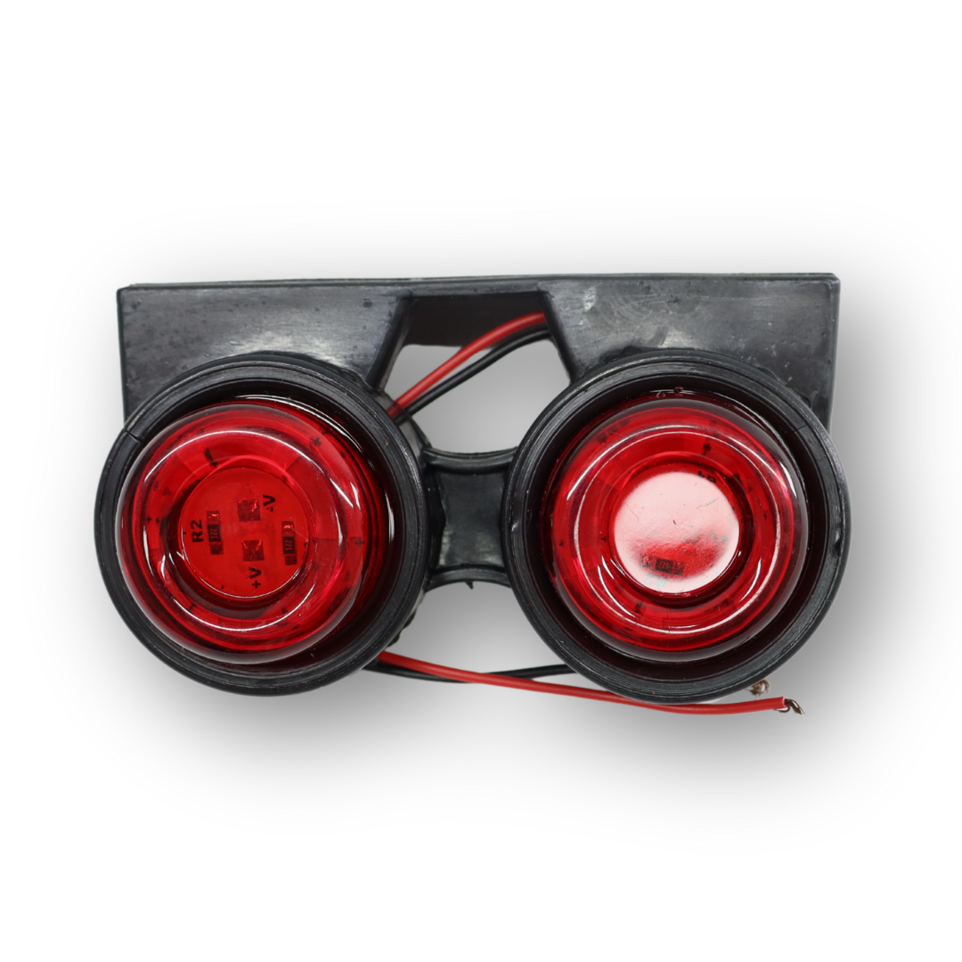Фонарь габаритный двойной  LED 12 красный 12\24V