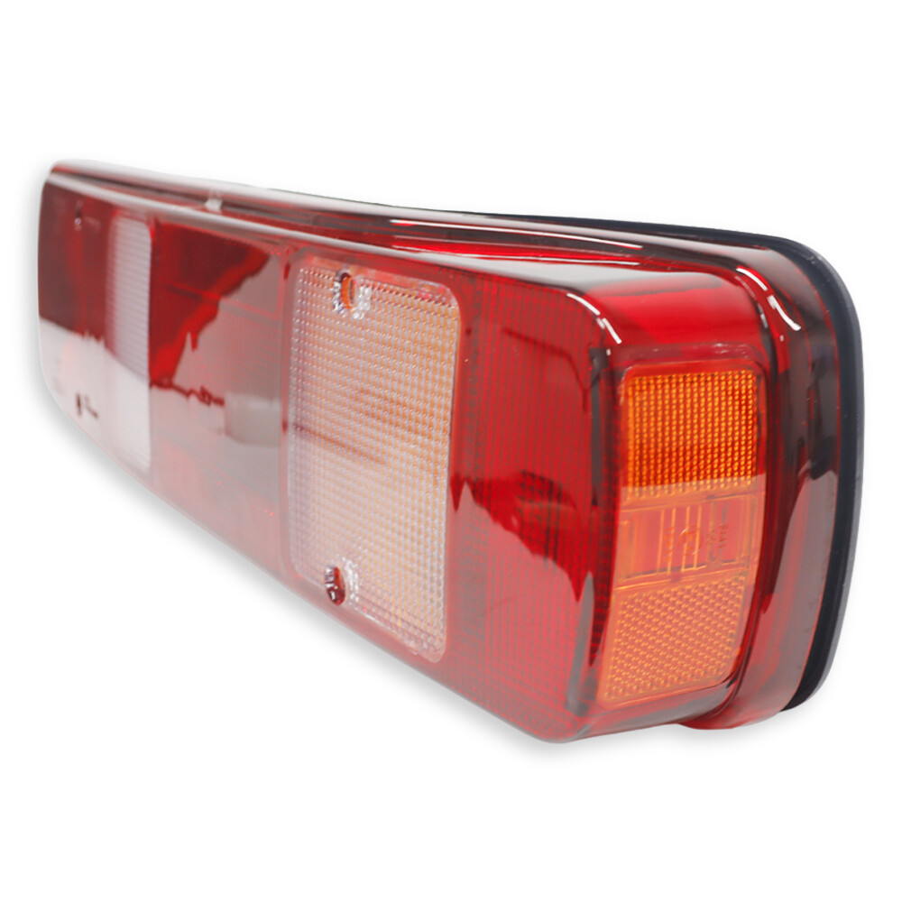 Фонарь задний VOLVO FH 2006 ---> с боковым разъемом "AMP" \правый\