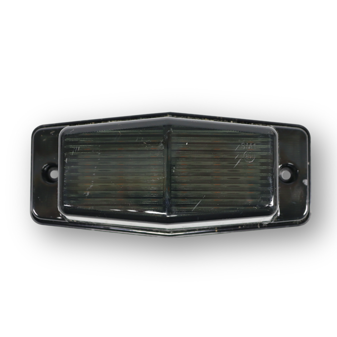 Фонарь габаритный SMOKE LED; желтый; 12-24 V (FORMPLAS) Фонарь габаритный SMOKE LED; желтый; 12-24 V (FORMPLAS)