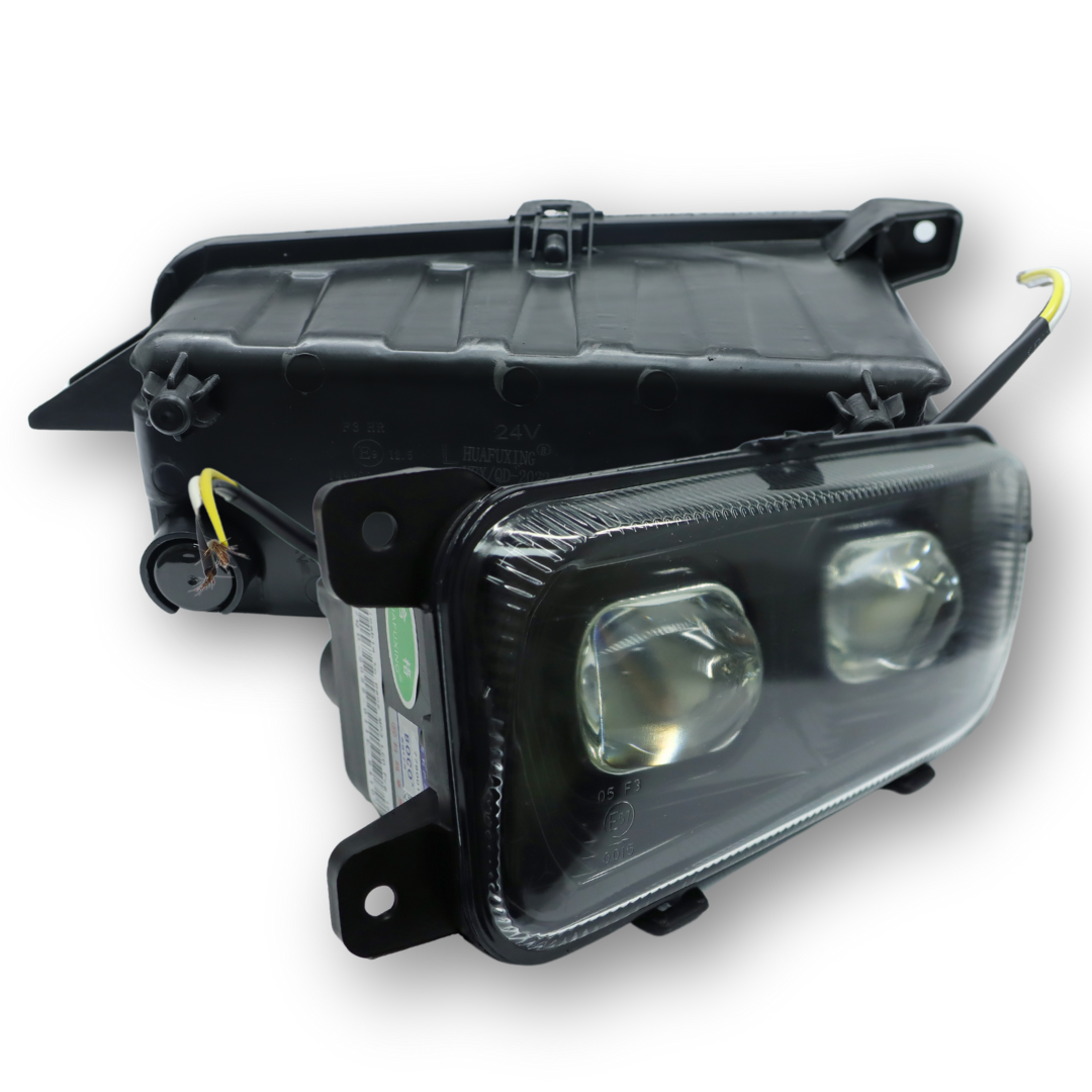 Фара противотуманная Mercedes Actros MP3 LED LH Фара противотуманная Mercedes Actros MP3 LED LH