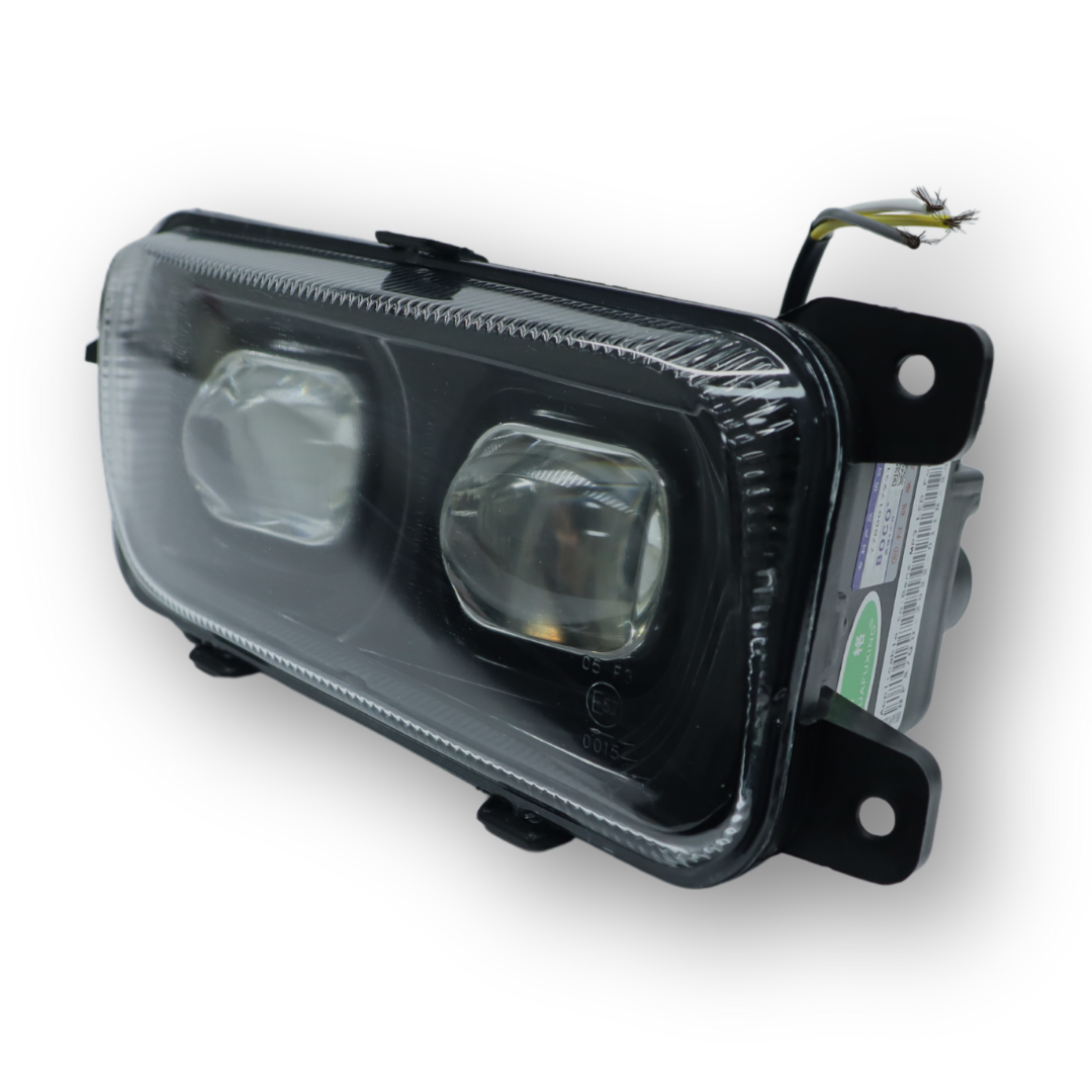 Фара противотуманная Mercedes Actros Mp3 LED RH Фара противотуманная Mercedes Actros Mp3 LED RH