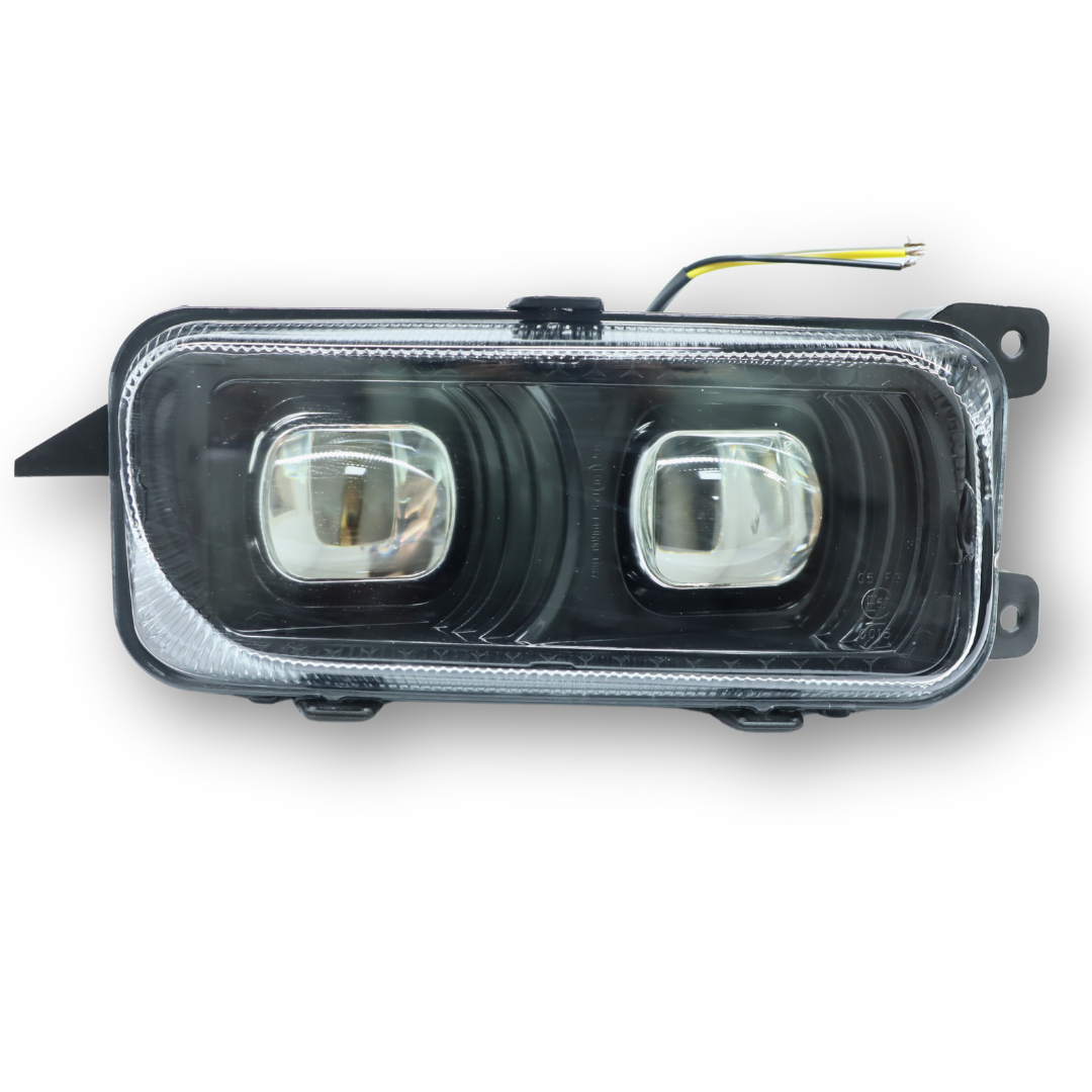 Фара противотуманная Mercedes Actros Mp3 LED RH Фара противотуманная Mercedes Actros Mp3 LED RH