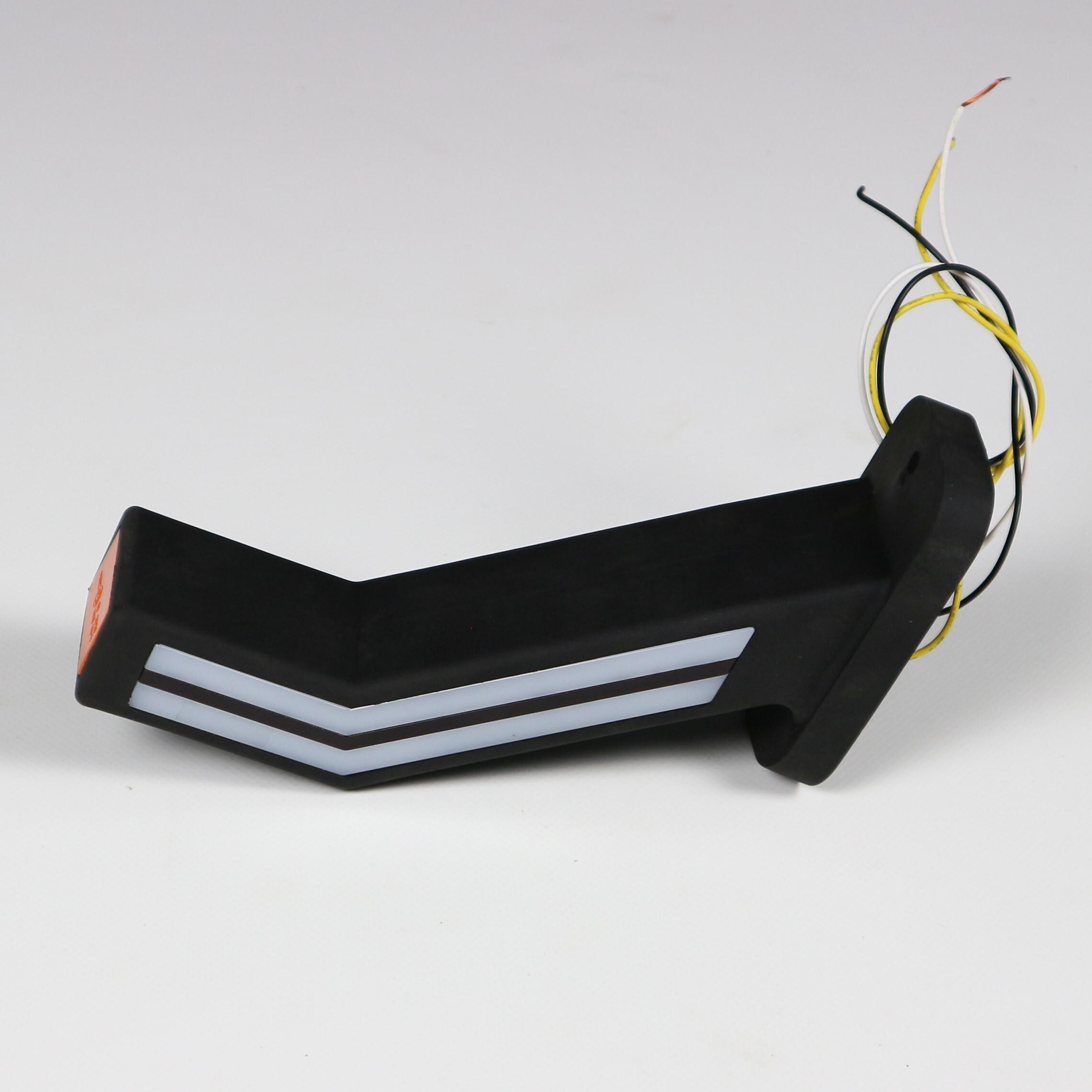 Фонарь габаритный рог 19 см LED 10-30 V бег указ.повор. \левый \FR\