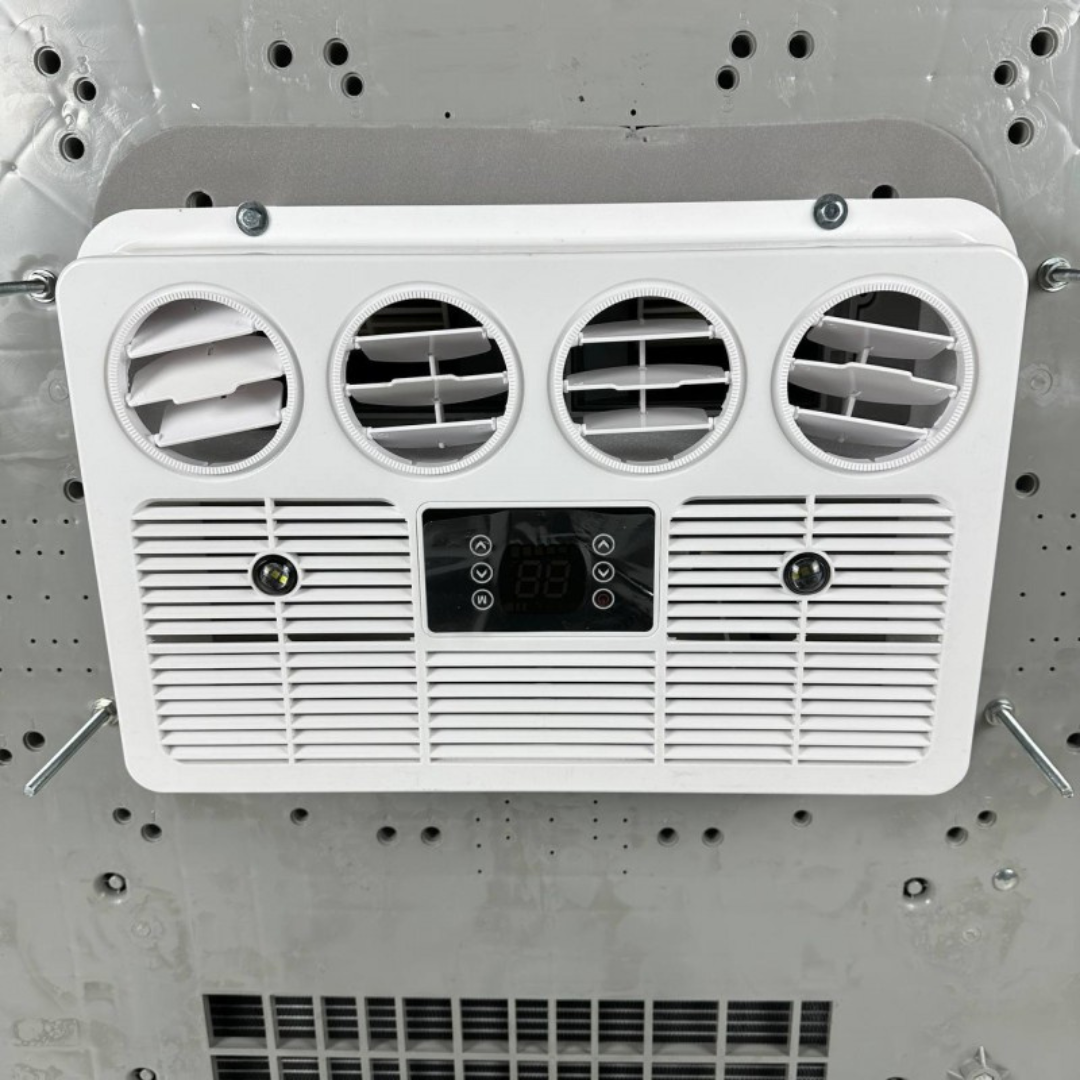 Автономный кондиционер 24V; Вес 38 кг; конденсаторный блок 970*855*152 мм; испарительный блок 935*541 мм, без фреона Автономный кондиционер 24V; Вес 38 кг; конденсаторный блок 970*855*152 мм; испарительный блок 935*541 мм, без фреона