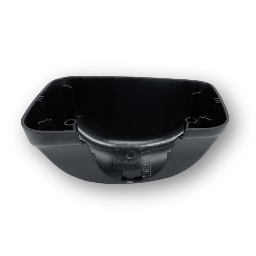 Крышка крепления зеркала DAF CF, XF105 (2006-2013) левая (PERFEKT) Крышка крепления зеркала DAF CF, XF105 (2006-2013) левая (PERFEKT)