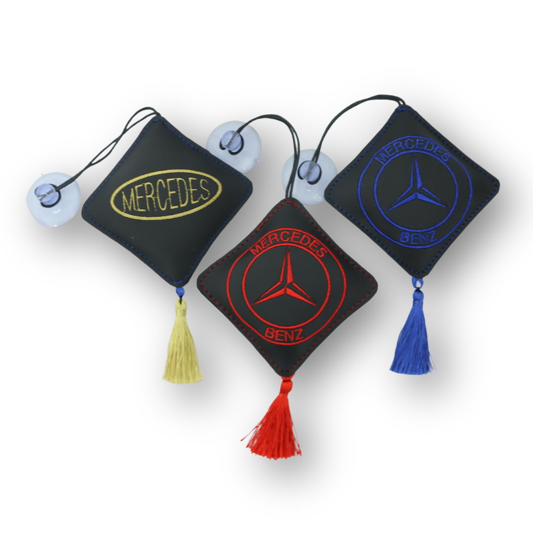 Декоративная подушка-кисточка MERCEDES Декоративная подушка-кисточка MERCEDES