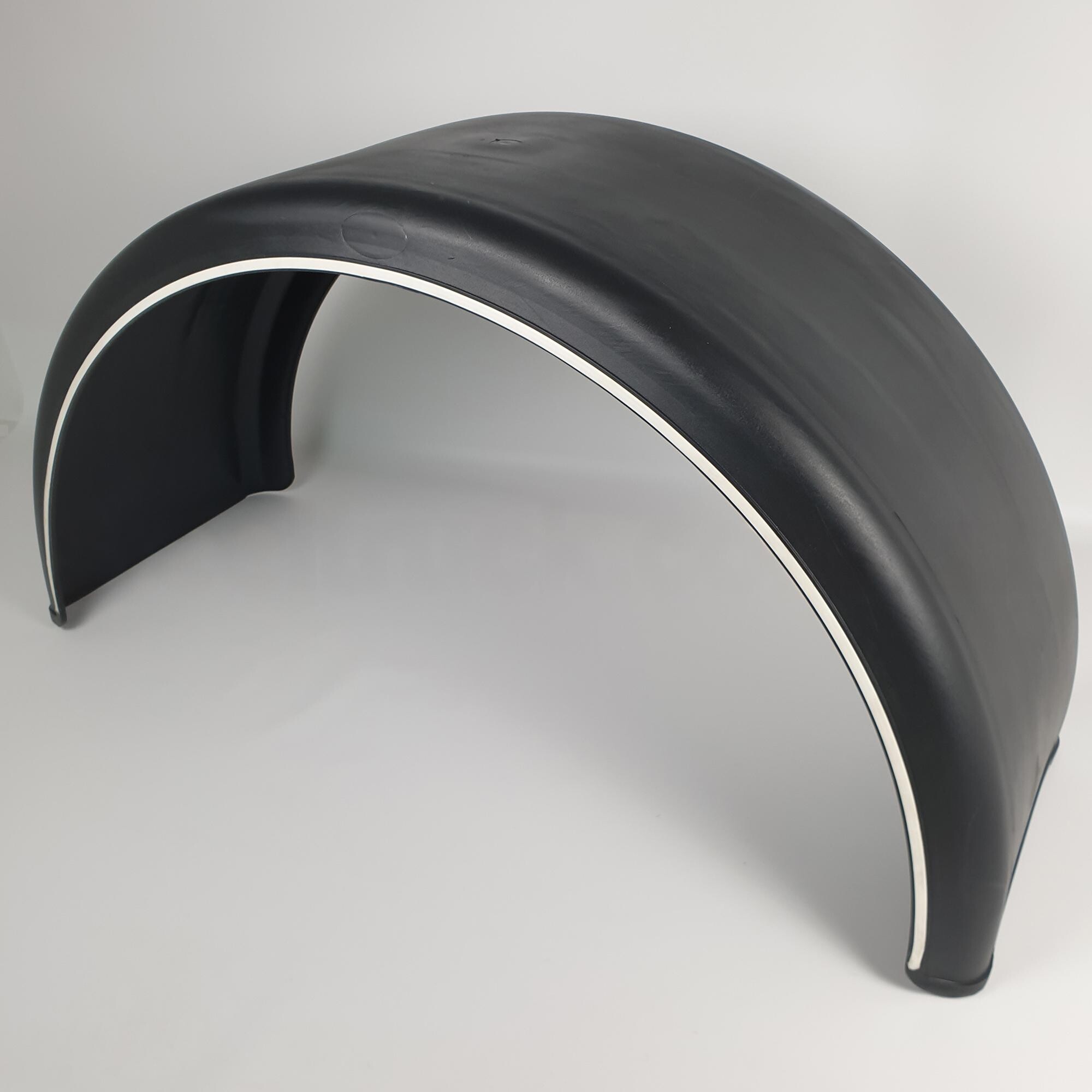 Защита колеса 440*1990 с бел. полосой Защита колеса 440*1990 с бел. полосой