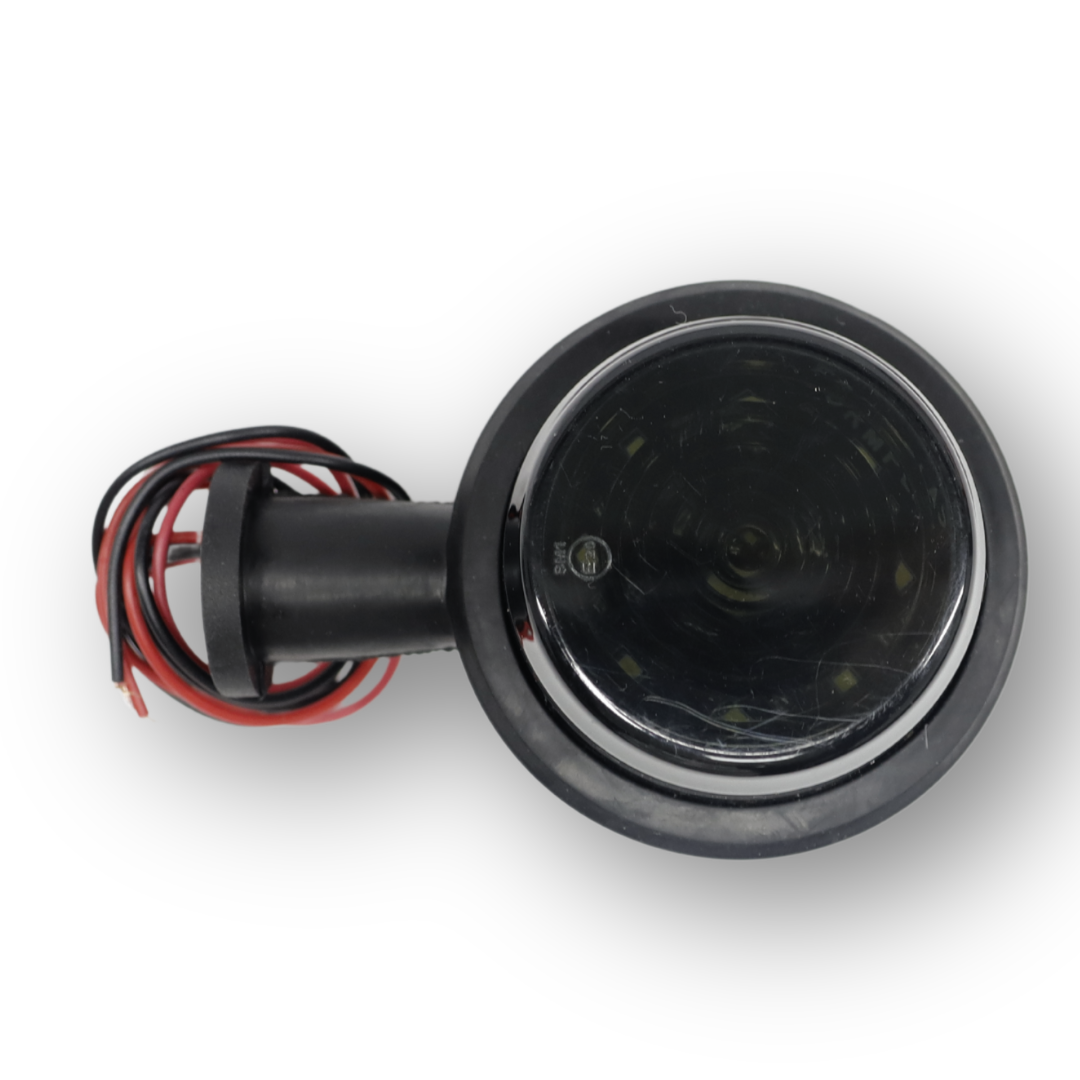 Фонарь габаритный рог «GRAPHITE»; красно-белый LED; 12-24V; 10см (F.PLAS) Фонарь габаритный рог «GRAPHITE»; красно-белый LED; 12-24V; 10см (F.PLAS)