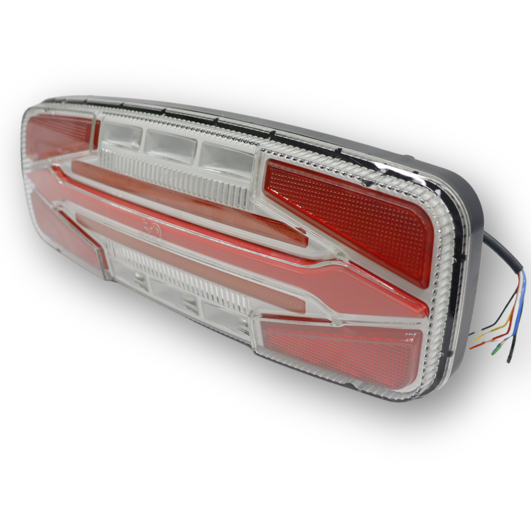 Фонарь задний диодный; 10-30 V; с динамическим поворотом