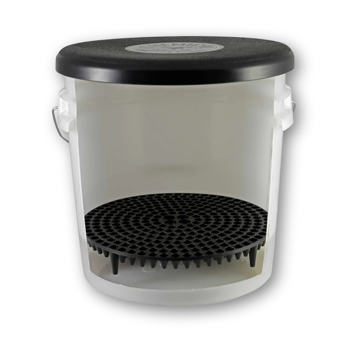 Фильтр для моющего ведра Chemical Guys Циклон черный Фильтр для моющего ведра Chemical Guys Циклон черный