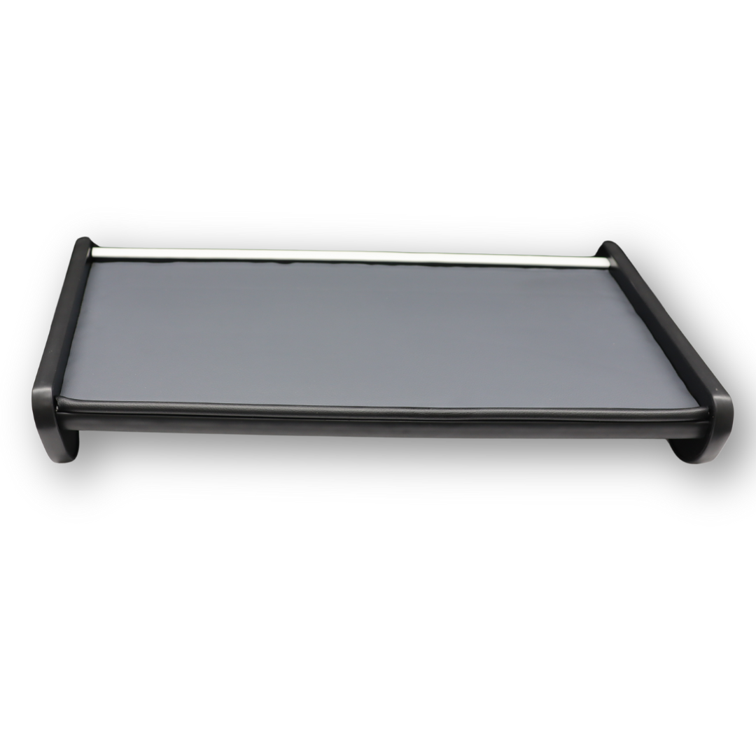 Полка кабины MAN TGX; маленькая; серая (ST- Экокожа)