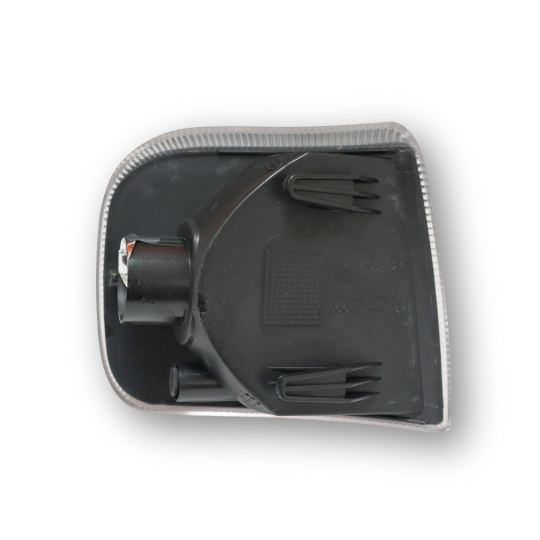 Указатель поворота RENAULT PREM\ MIDLUM\KERAX (1996-2005) \левый\ без патрона(TANGDE)