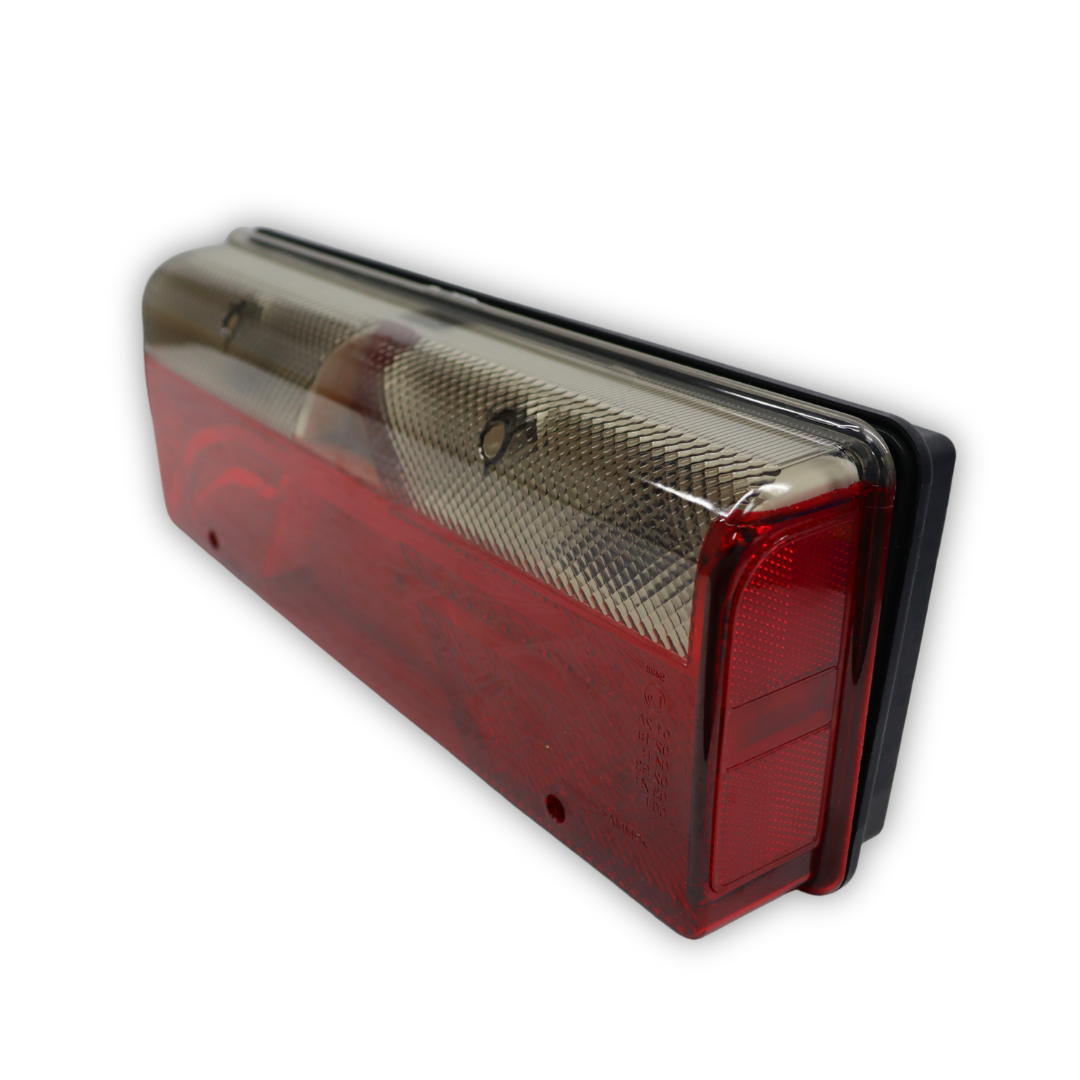 Фонарь задний EUROPOINT 3; разъем 7 pol. ASS2.1; правый; UCLER