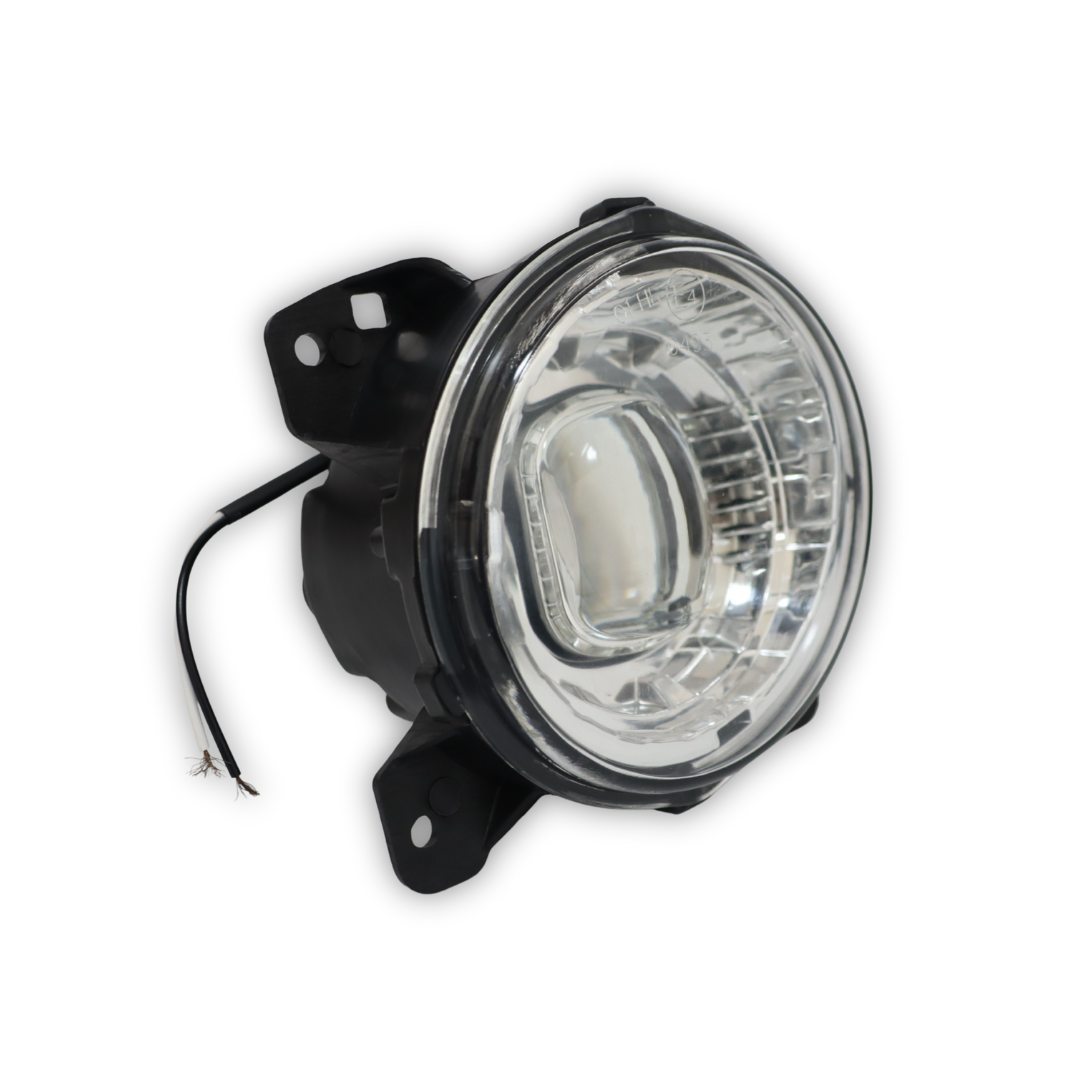 Фара противотуманная SCANIA P-R 5 серия (2004-2015) LED дальний свет белый левая Фара противотуманная SCANIA P-R 5 серия (2004-2015) LED дальний свет белый левая