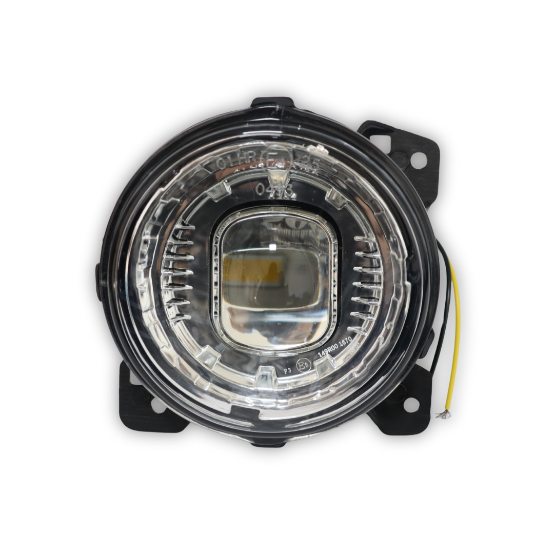 Фара противотуманная SCANIA P-R 5 серия (2004-2015) LED внутренняя(дальний свет), белый, правая Фара противотуманная SCANIA P-R 5 серия (2004-2015) LED внутренняя(дальний свет), белый, правая